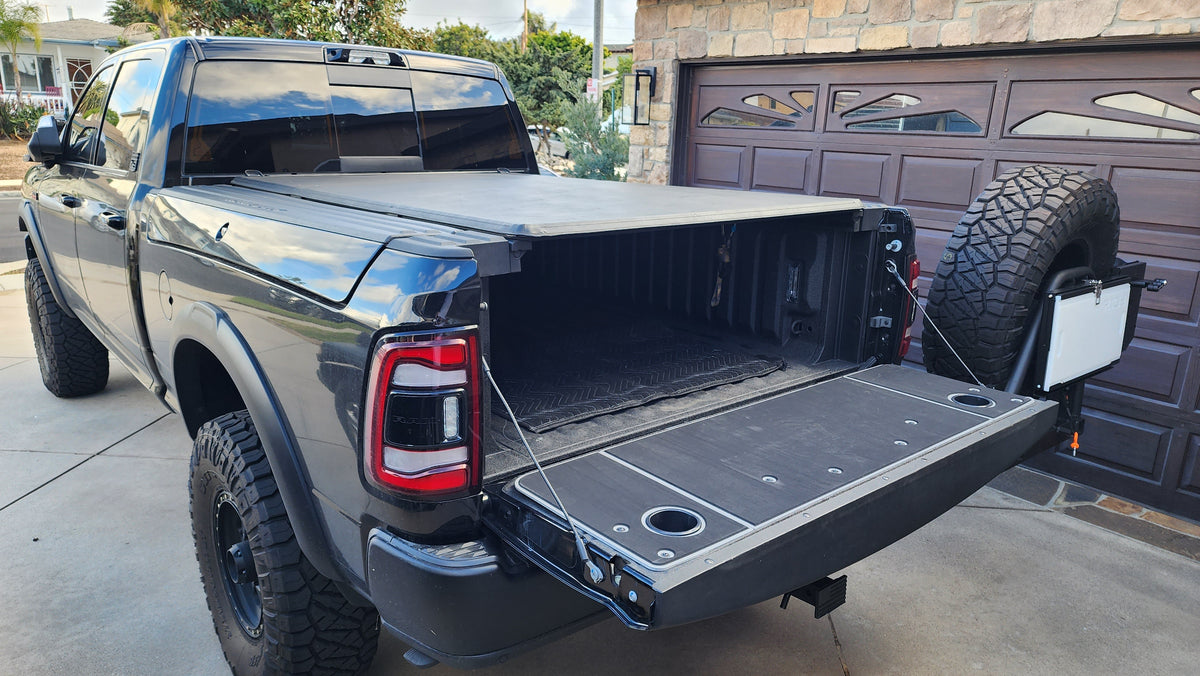 RAM Tailgate Covers (98-Current) - Spirit of 1876 - BillieBars