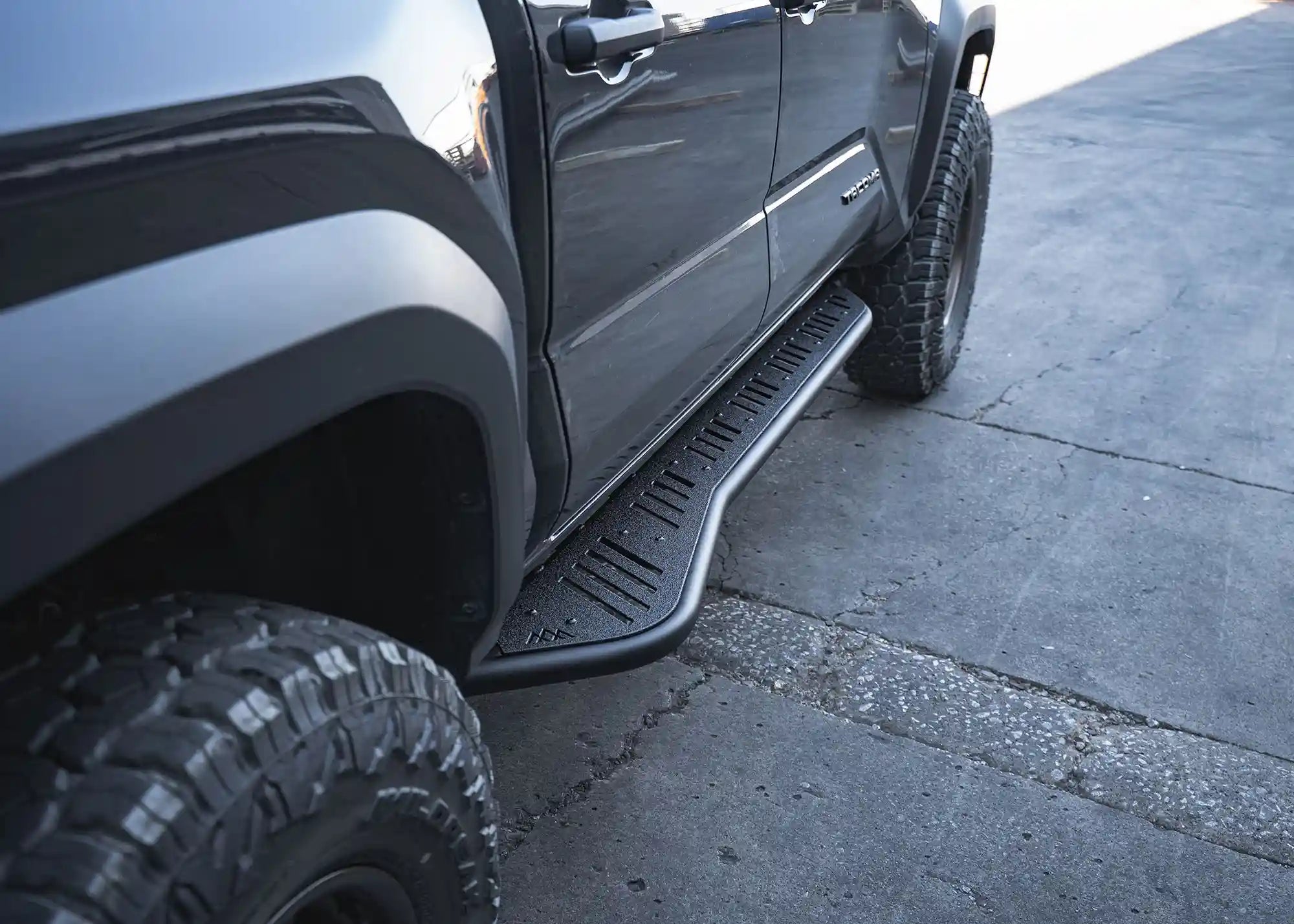 Toyota Tacoma Rock Sliders 4th Gen (2024 - 2026) - Spirit of 1876Backwoods Adventure Mods
