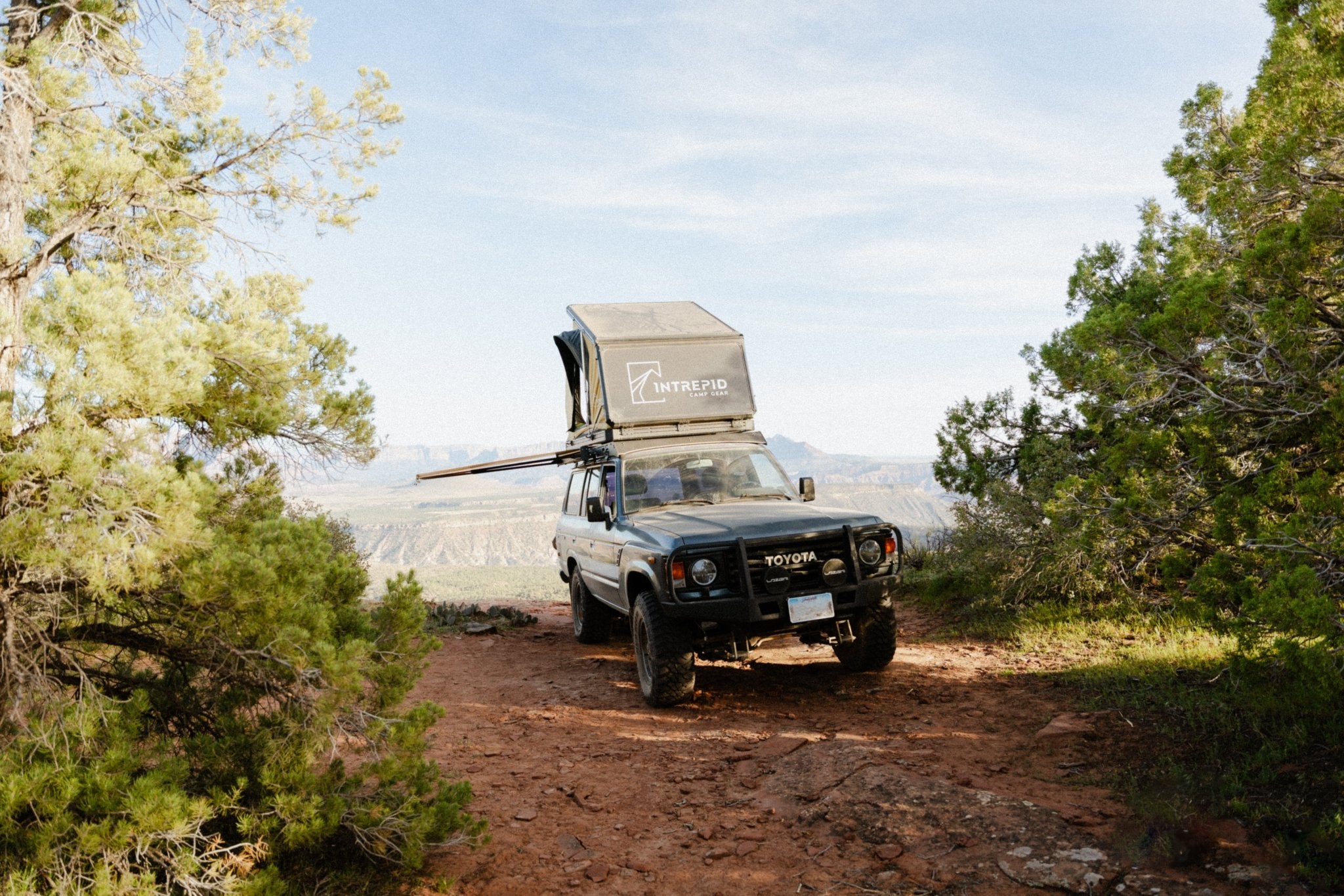 Geo 2.5 Pro Rooftop Tent - Spirit of 1876 - Intrepid Camp Gear