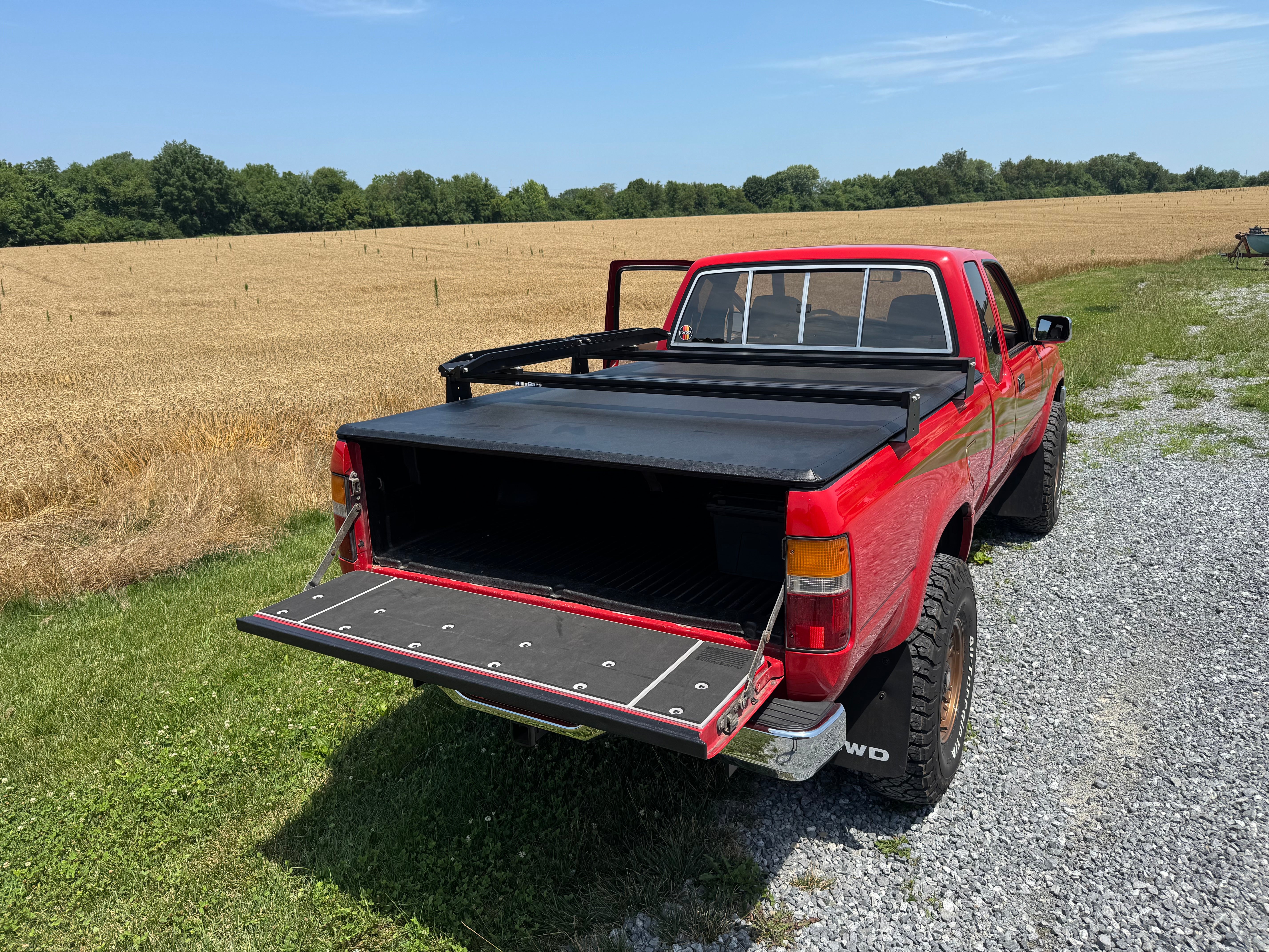 Toyota Pickup Tailgate Cover Kit (1989-1994)