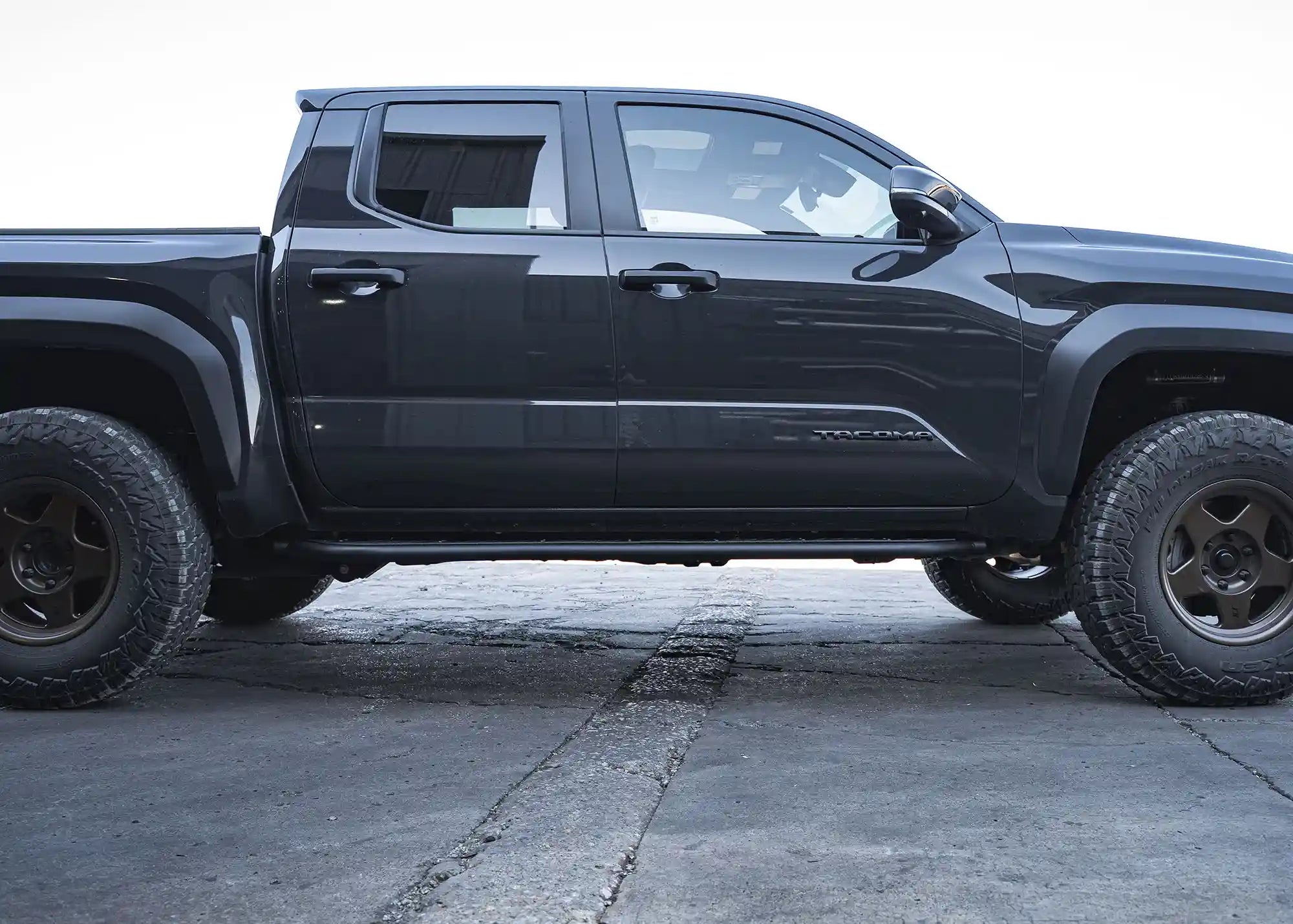 Toyota Tacoma Rock Sliders 4th Gen (2024 - 2026) - Spirit of 1876Backwoods Adventure Mods