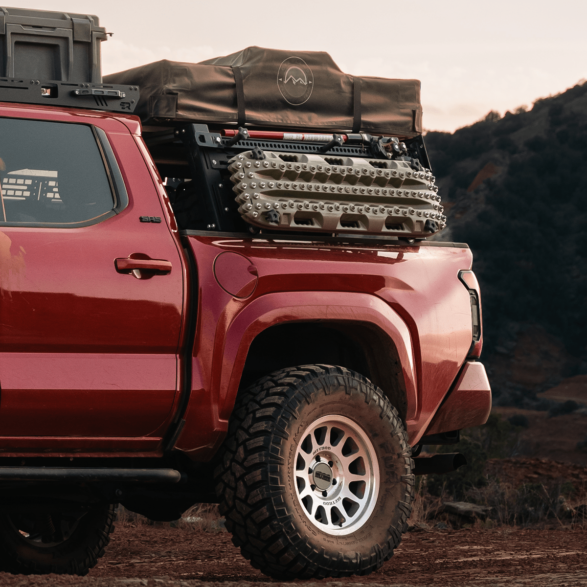 Overland Bed Rack For 2024+ Toyota Tacoma - Spirit of 1876 - Dealers of Cali Raised LED