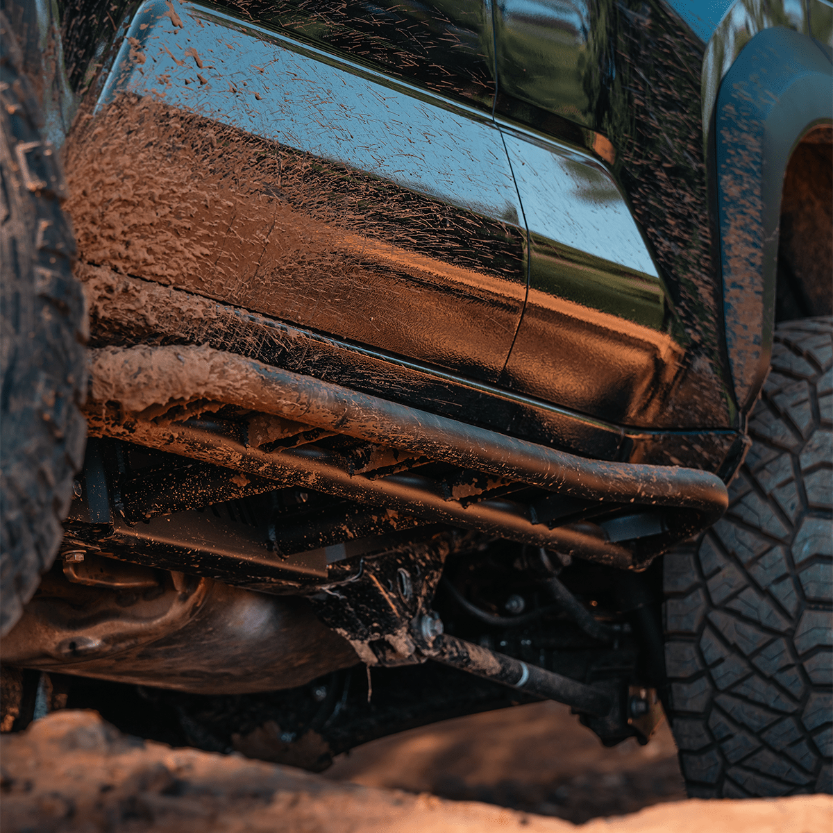 Step Edition Rock Sliders For 2024+ Toyota Land Cruiser - Spirit of 1876Dealers of Cali Raised LED