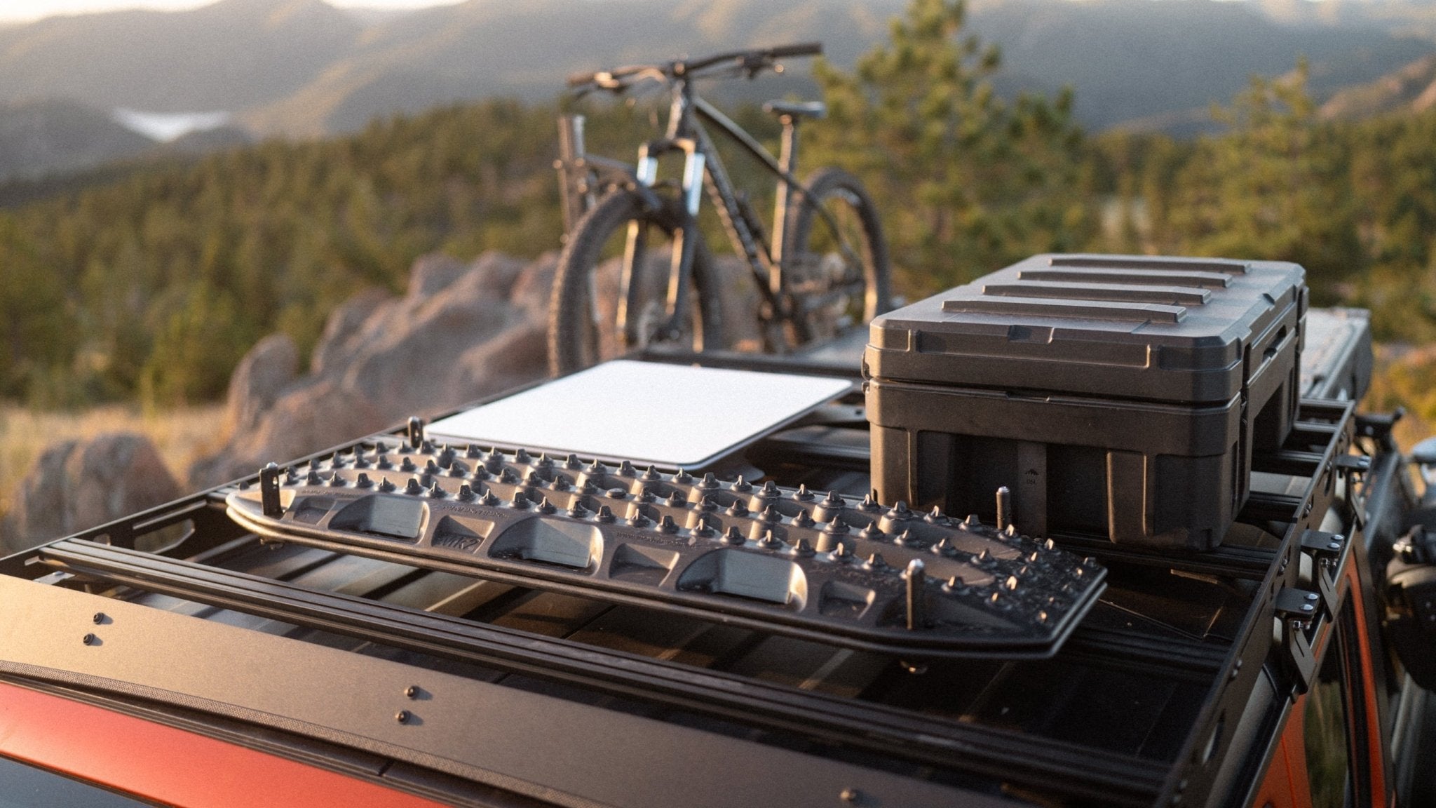 The Sunlight (Jeep Gladiator JT Roof Rack) - Spirit of 1876Sherpa Equipment Company