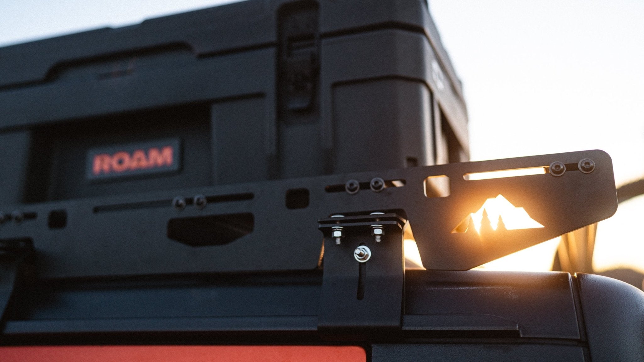 The Sunlight (Jeep Gladiator JT Roof Rack) - Spirit of 1876Sherpa Equipment Company