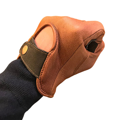 MBO DIPPED LEATHER DEER GLOVE: SIGNATURE DRIVER: BROWN/BLACK