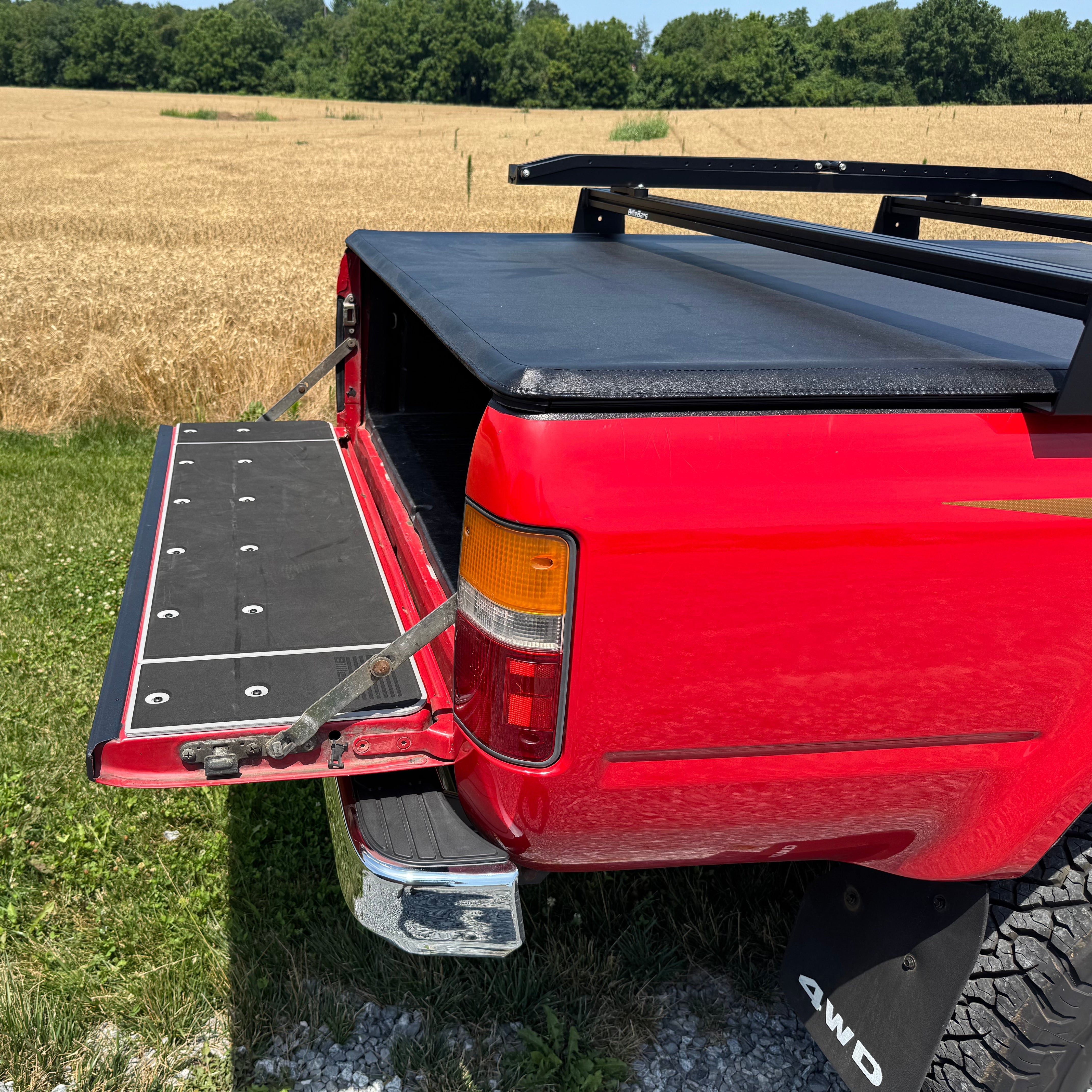 Toyota Pickup Tailgate Cover Kit (1989-1994)
