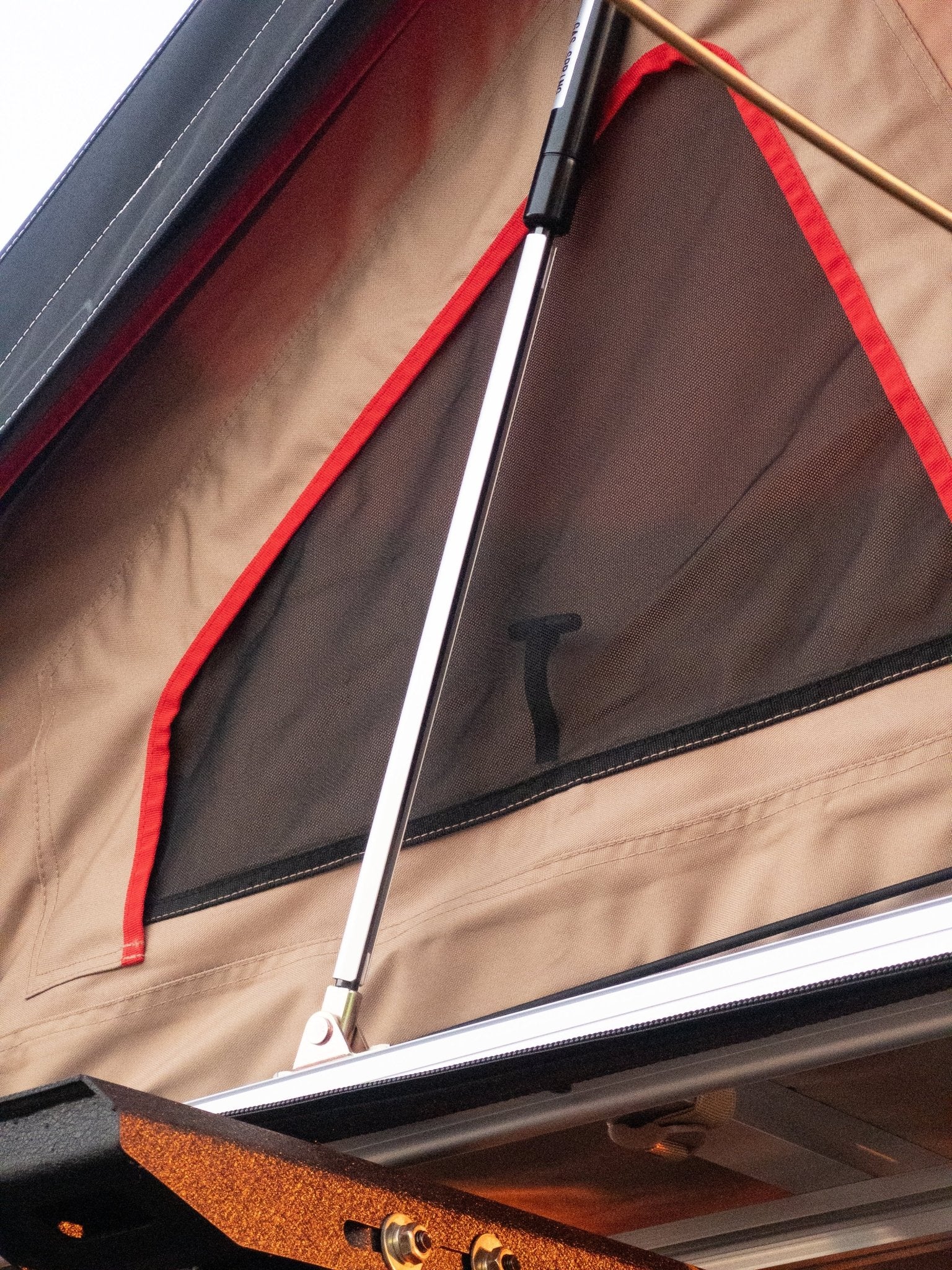 SKYFLOAT 1 Person Rooftop Tent (Back Ordered Until August) - Spirit of 1876 - Featherlyte Outdoors