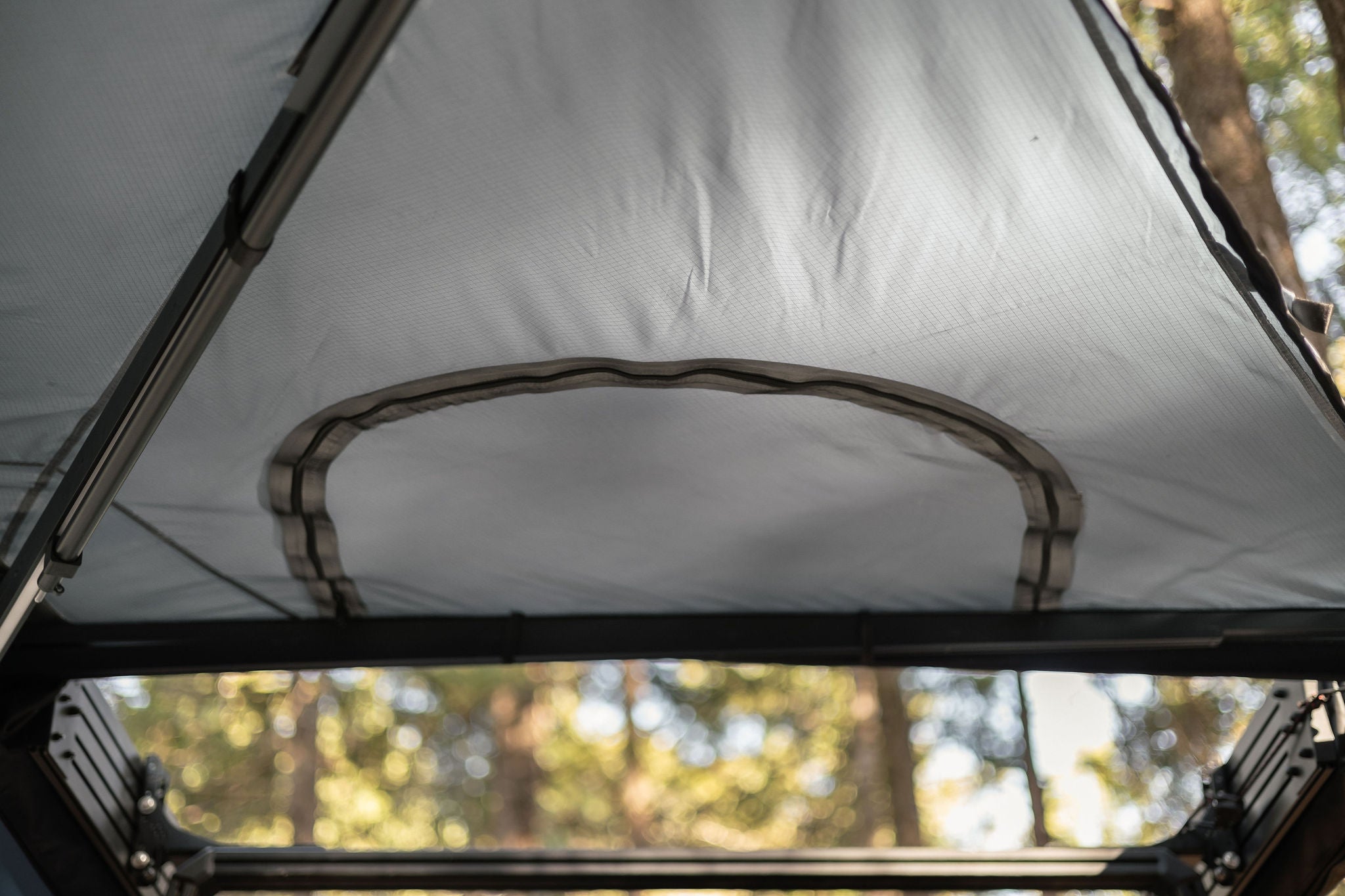 Taruca Rogue 270+ XC D-Access Awning LHS
