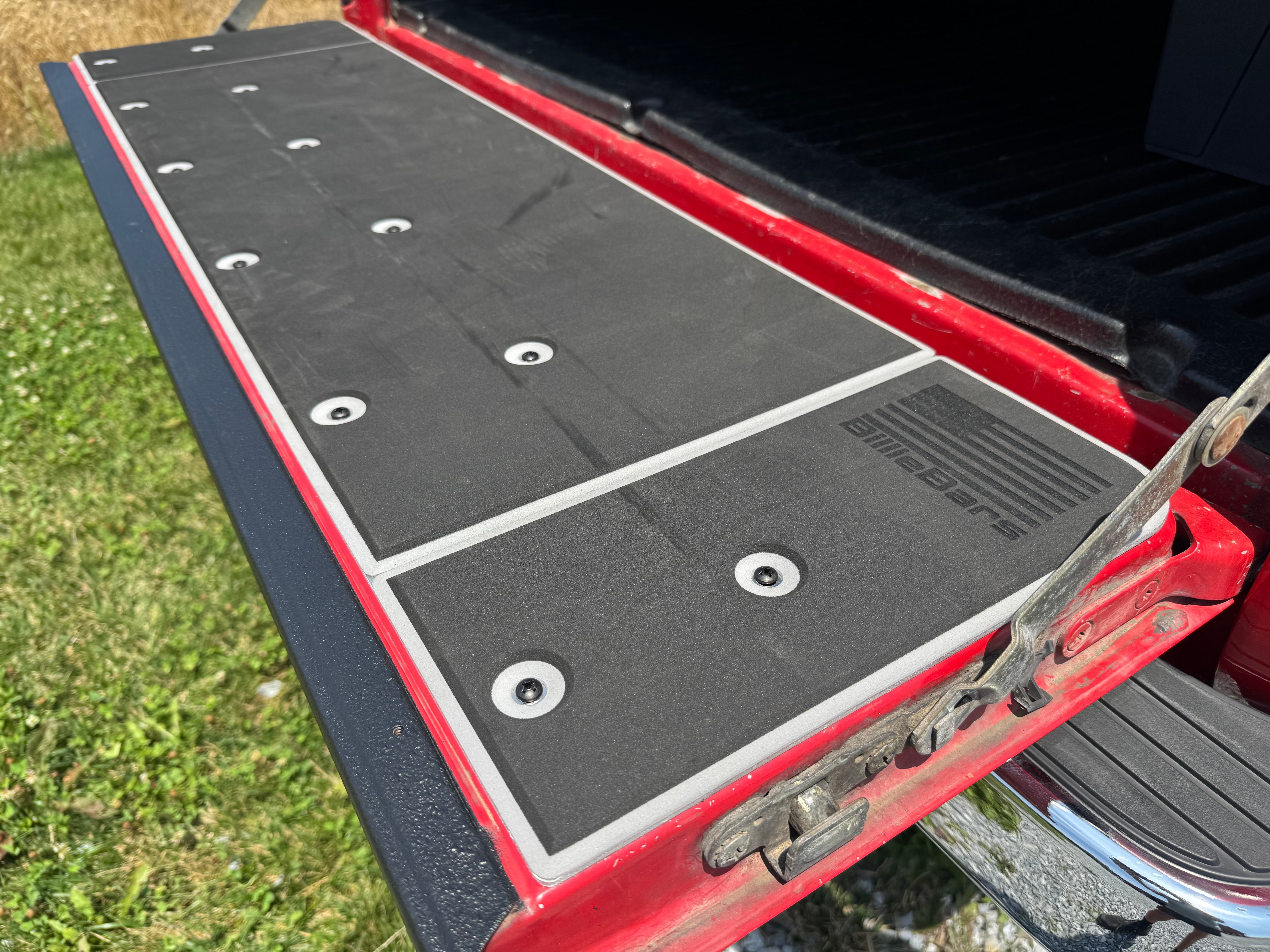 Toyota Pickup Tailgate Cover Kit (1989-1994)