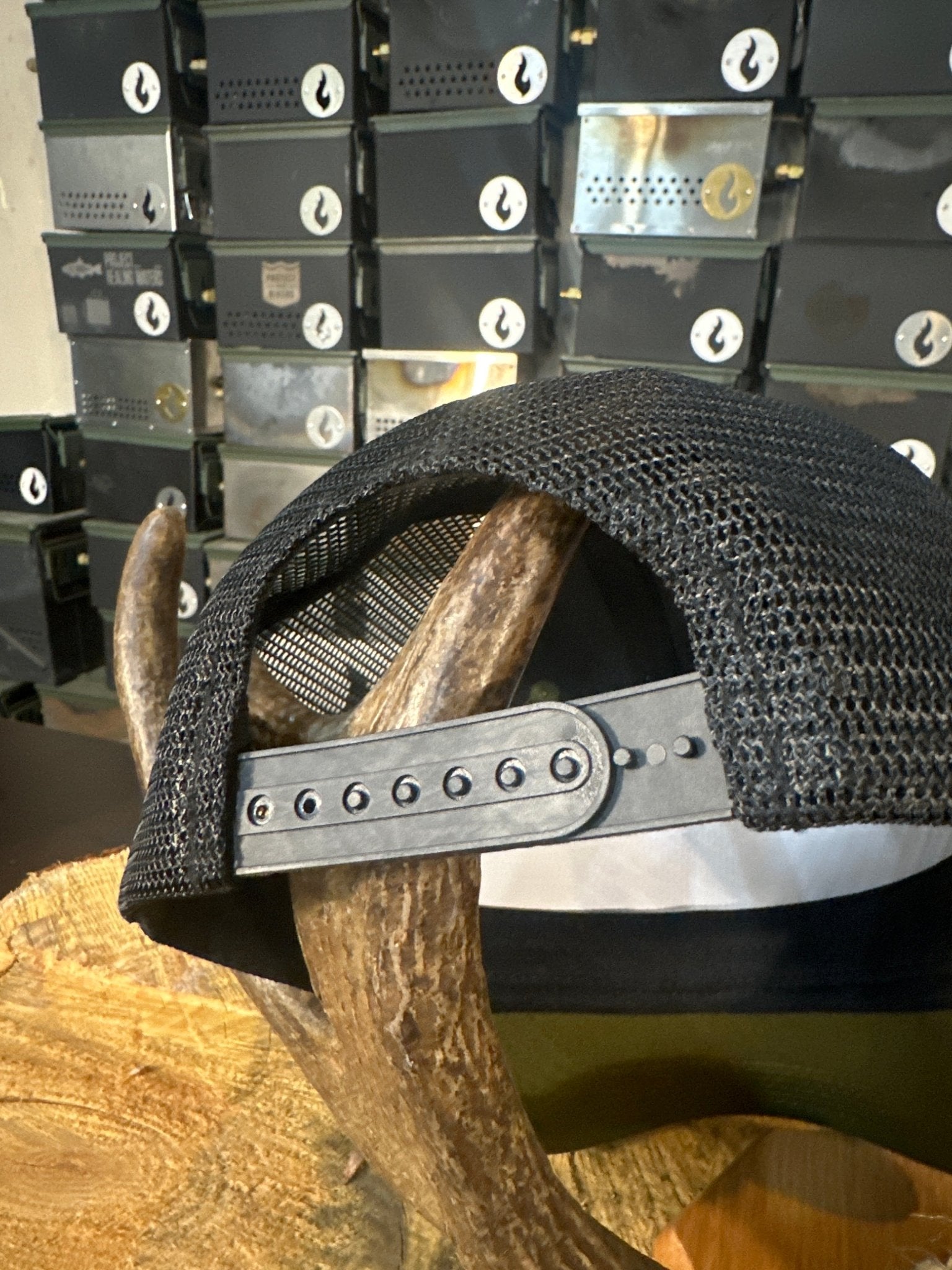 The Family Flame Hat - Spirit of 1876LavaBox Portable Campfire