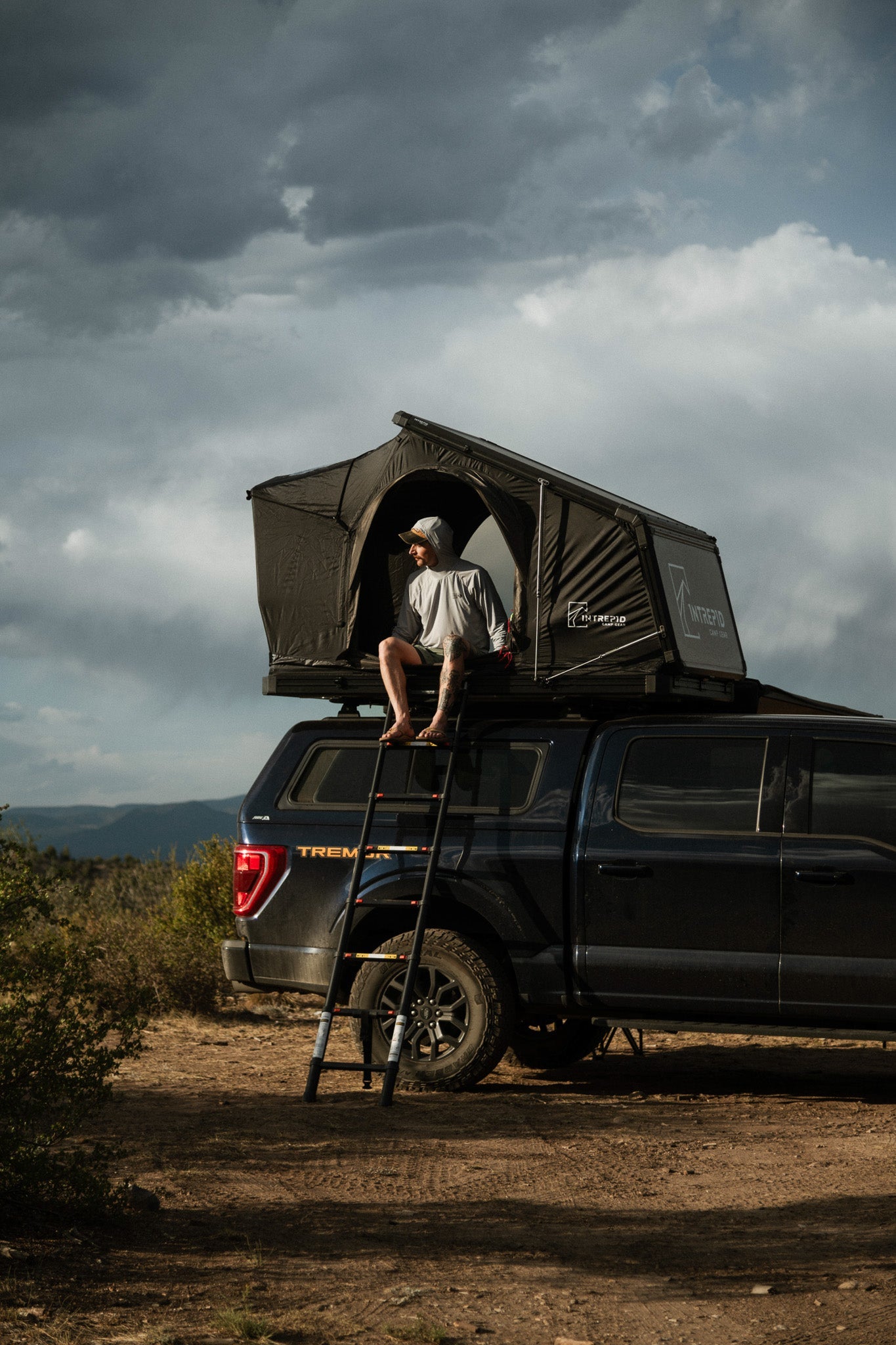 Geo 2.5 Pro Rooftop Tent - Spirit of 1876 - Intrepid Camp Gear