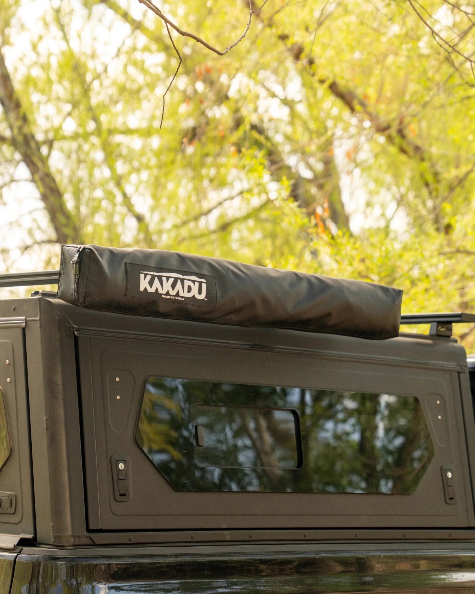 Kakadu Outback Shower Vehicle Tent - Spirit of 1876Kakadu