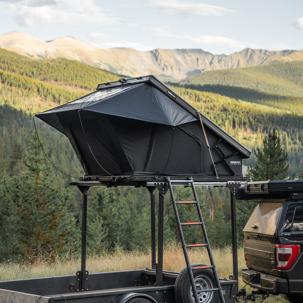 The ÖVRLNDR 2P (Black) & FREE RTT Awning