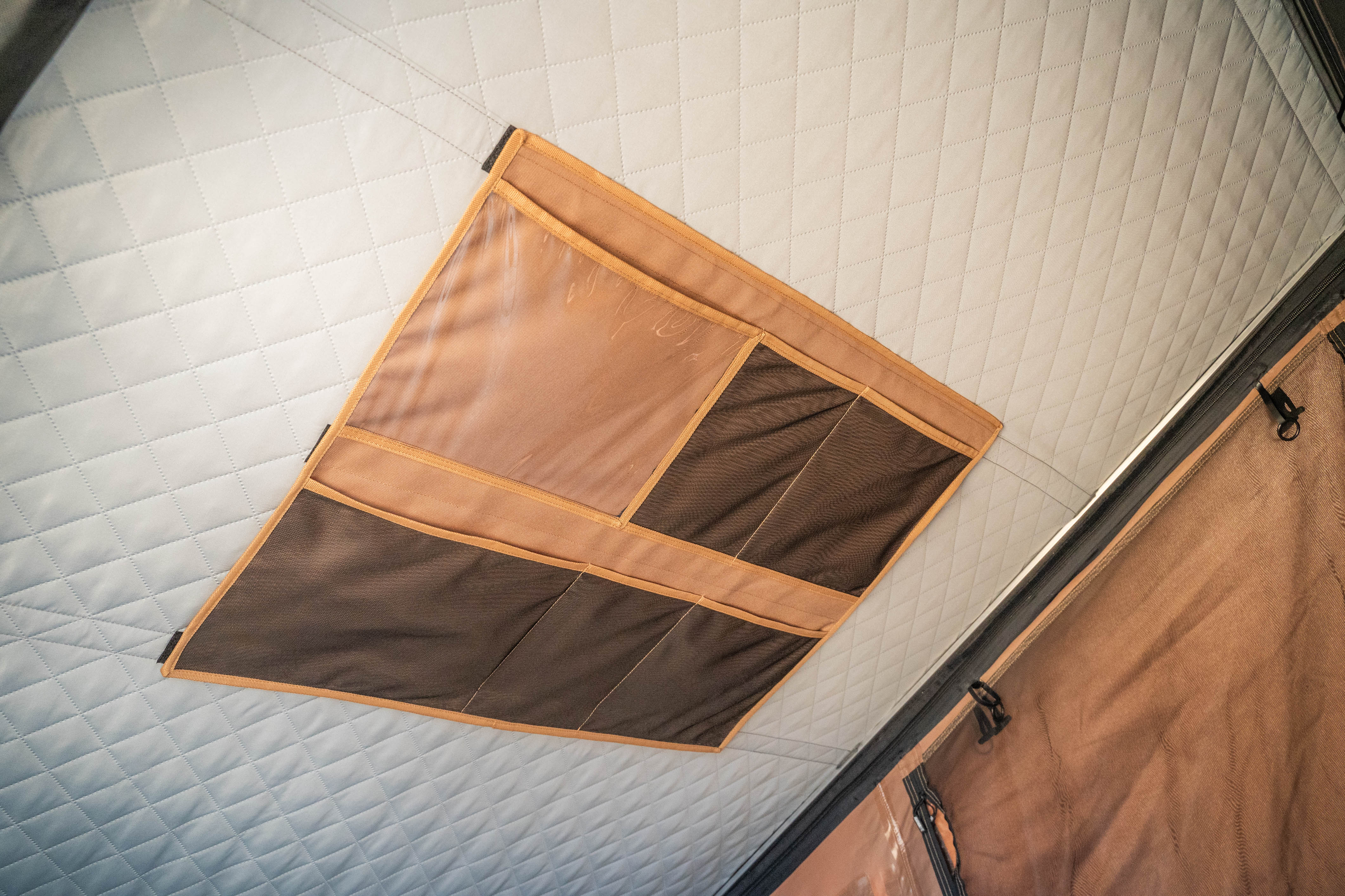 AIRCREST 2+ Person Rooftop Tent