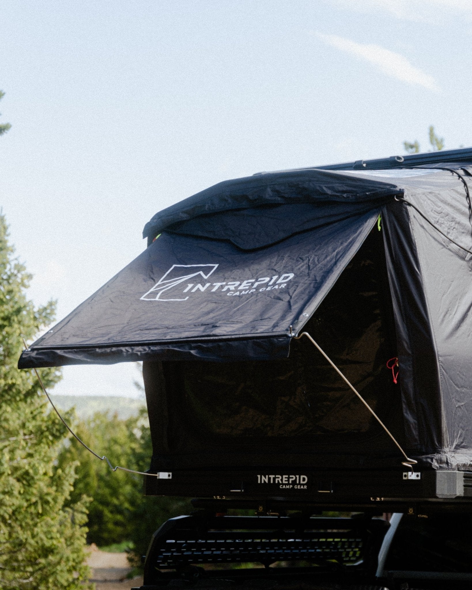Intrepid Camp Gear Geo 2.5 Pro Rooftop Tent - Spirit of 1876Intrepid Camp Gear