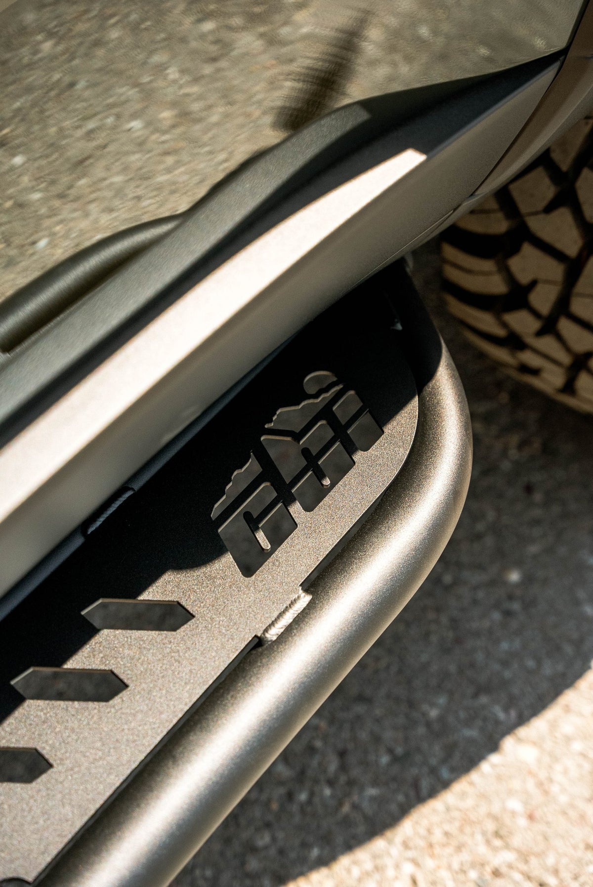 CBI Lexus GX550 Standard Overland Rock Sliders