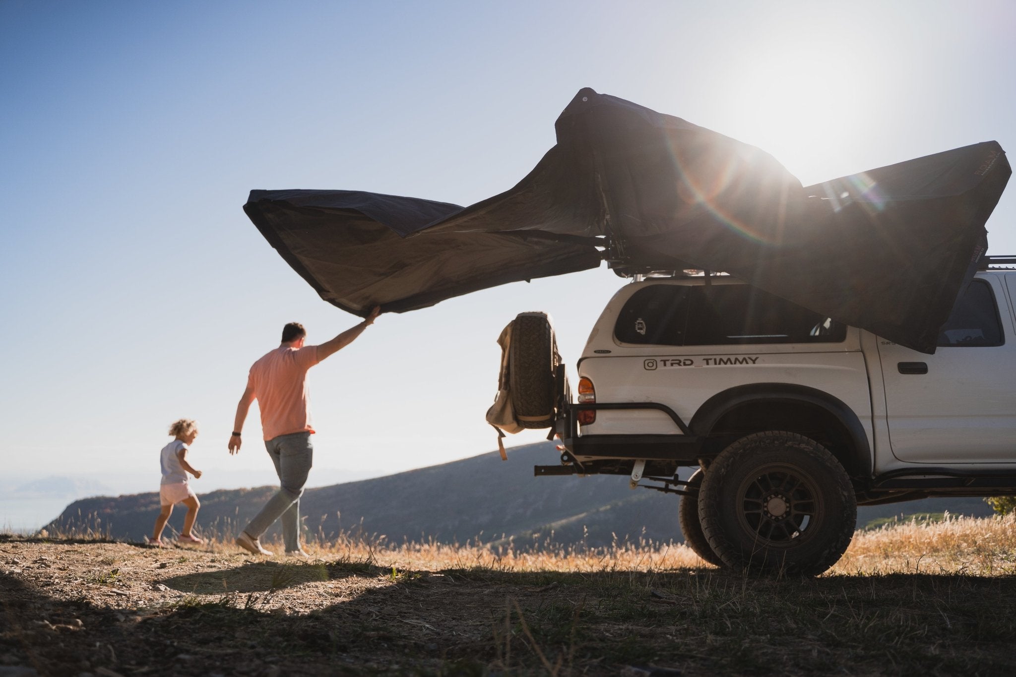 ARC 270 Awning - Spirit of 1876 - ROAM Dealer Portal