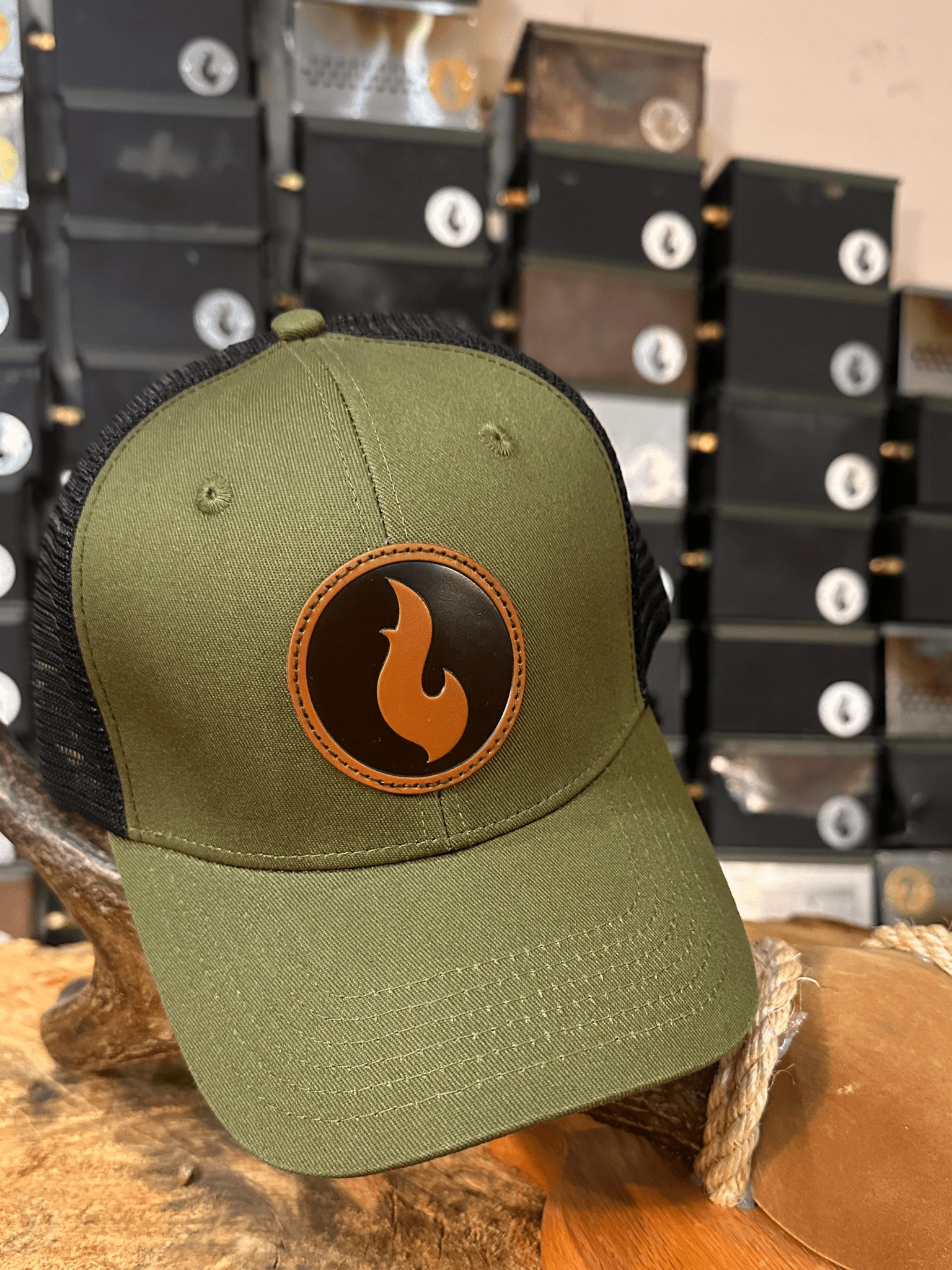 The Family Flame Hat - Spirit of 1876LavaBox Portable Campfire