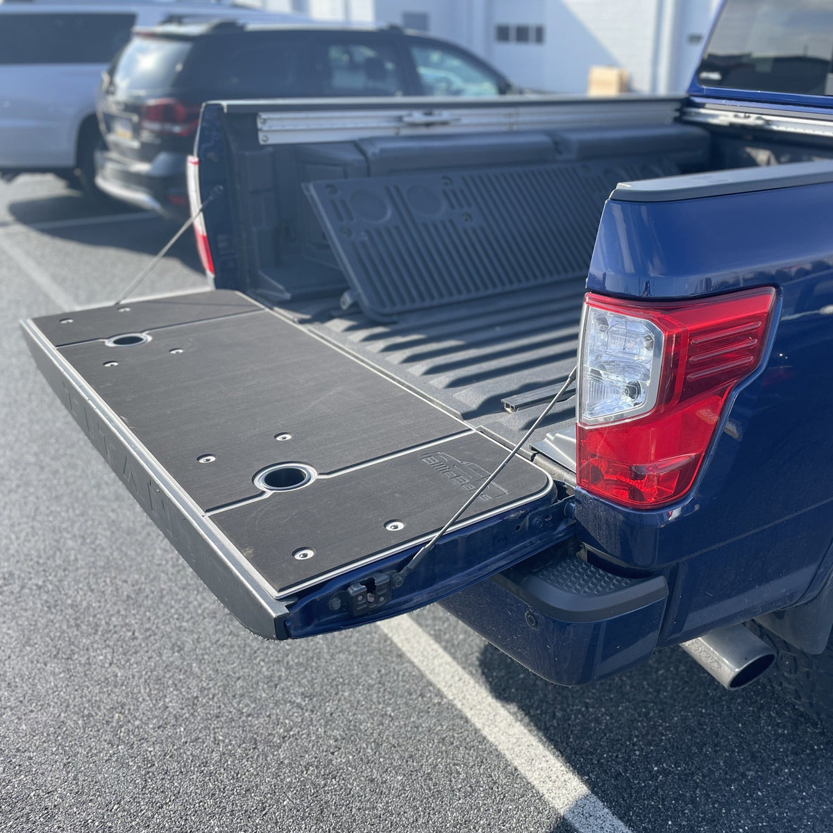 Titan Tailgate Cover (2004-2026)
