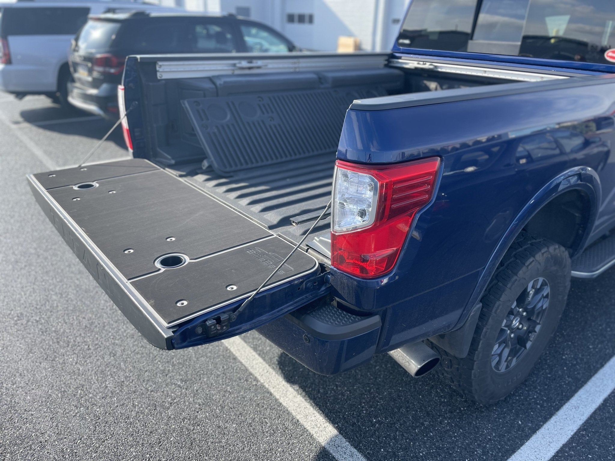 Titan Tailgate Cover (2004-2026) - Spirit of 1876 - BillieBars