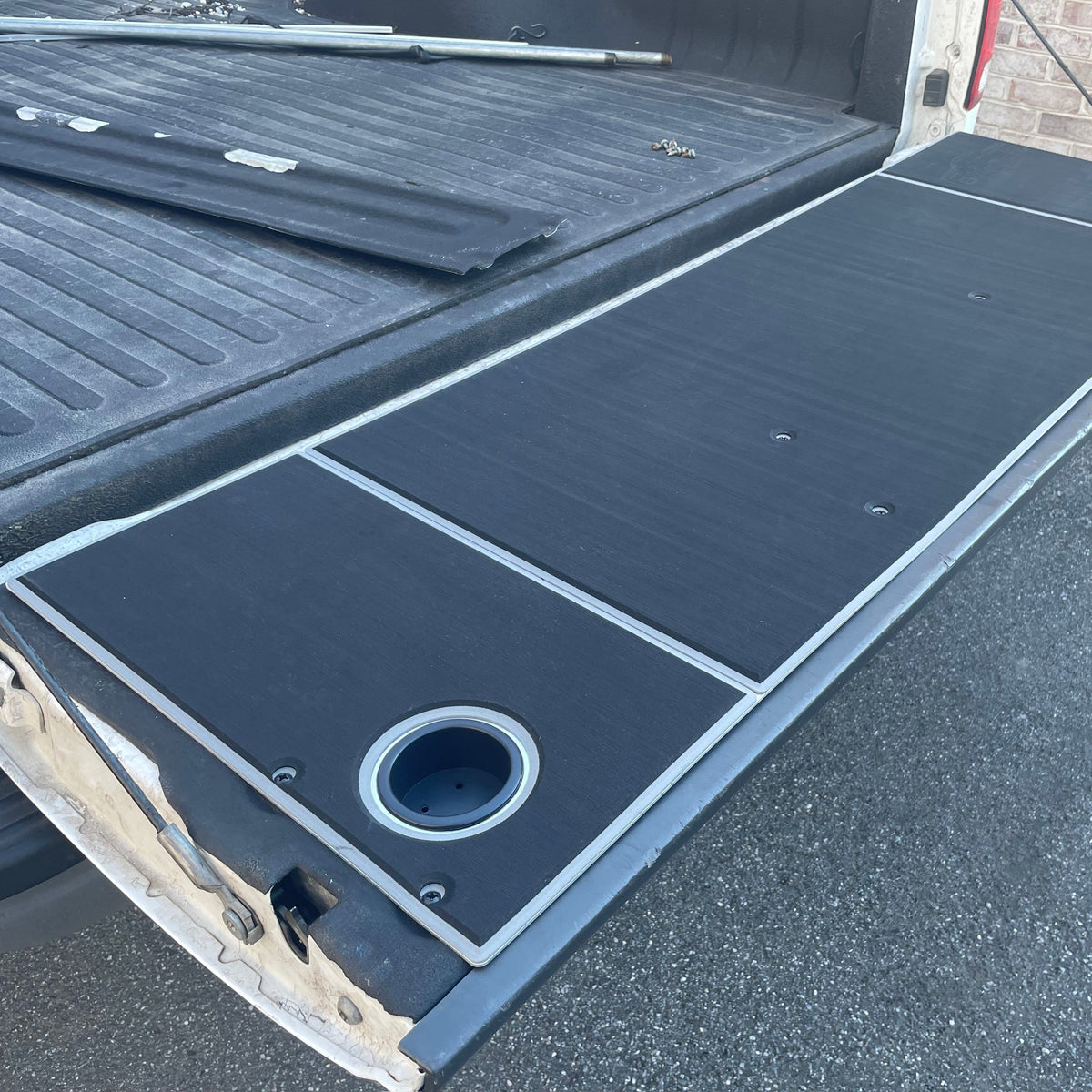 F150 F250 F350 Tailgate Cover (1999-2007)