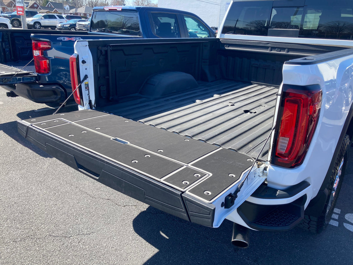 Silverado/Sierra MULTI-FLEX/MULTIPRO Tailgate Cover Kit - Spirit of 1876 - BillieBars