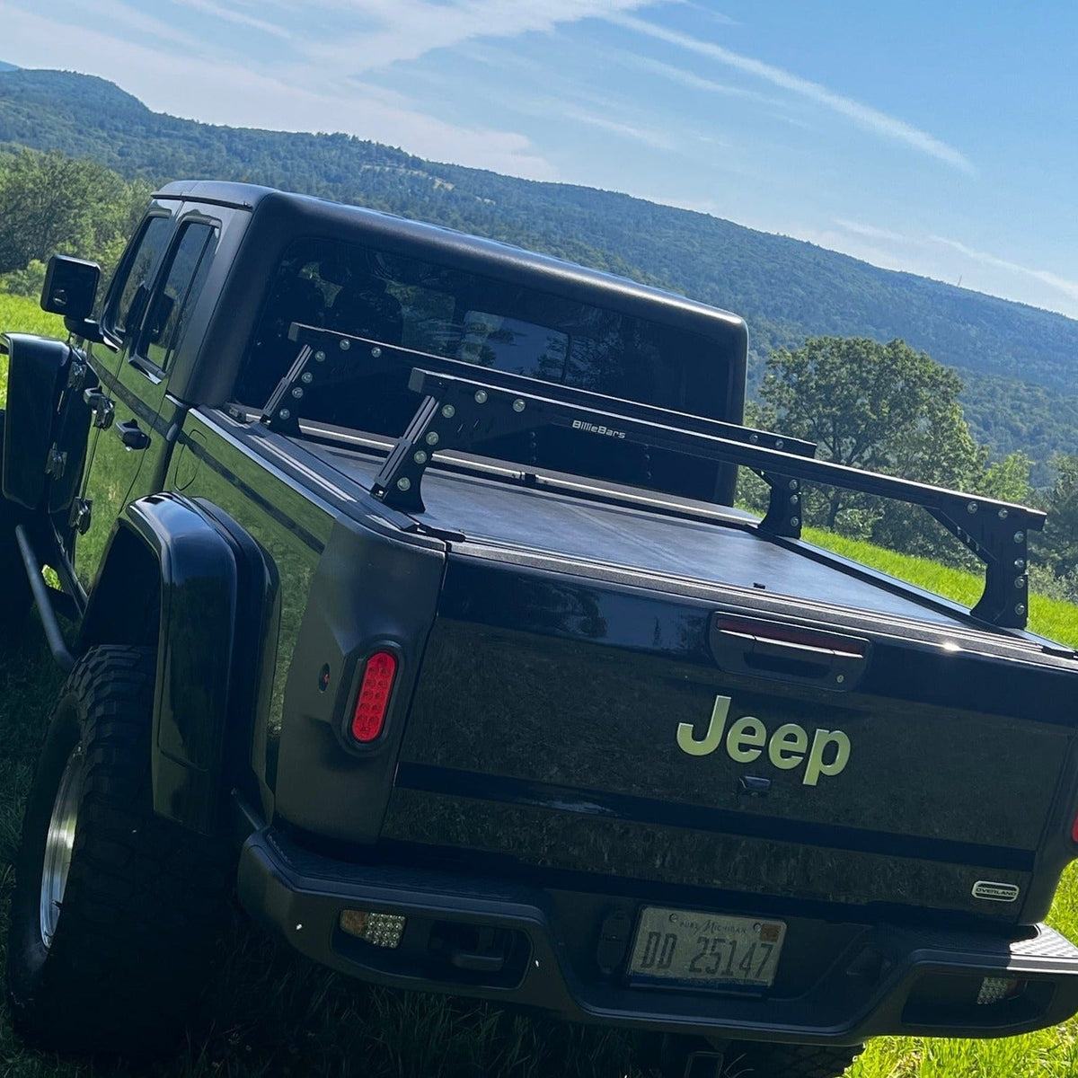 Gladiator - Bed Rack For Covers with T-slots