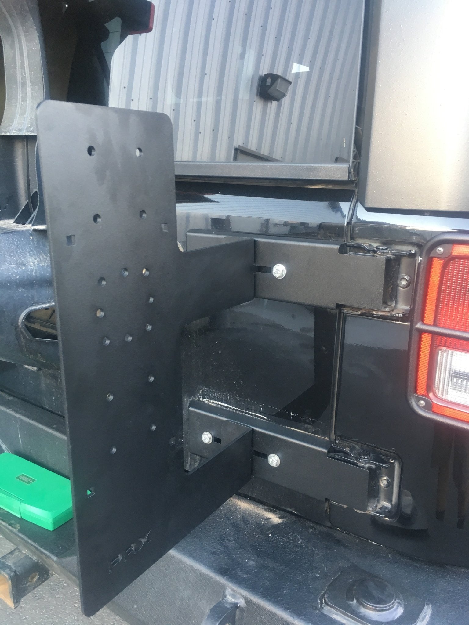 Jeep Jk Tailgate Mount - Spirit of 1876RotopaX
