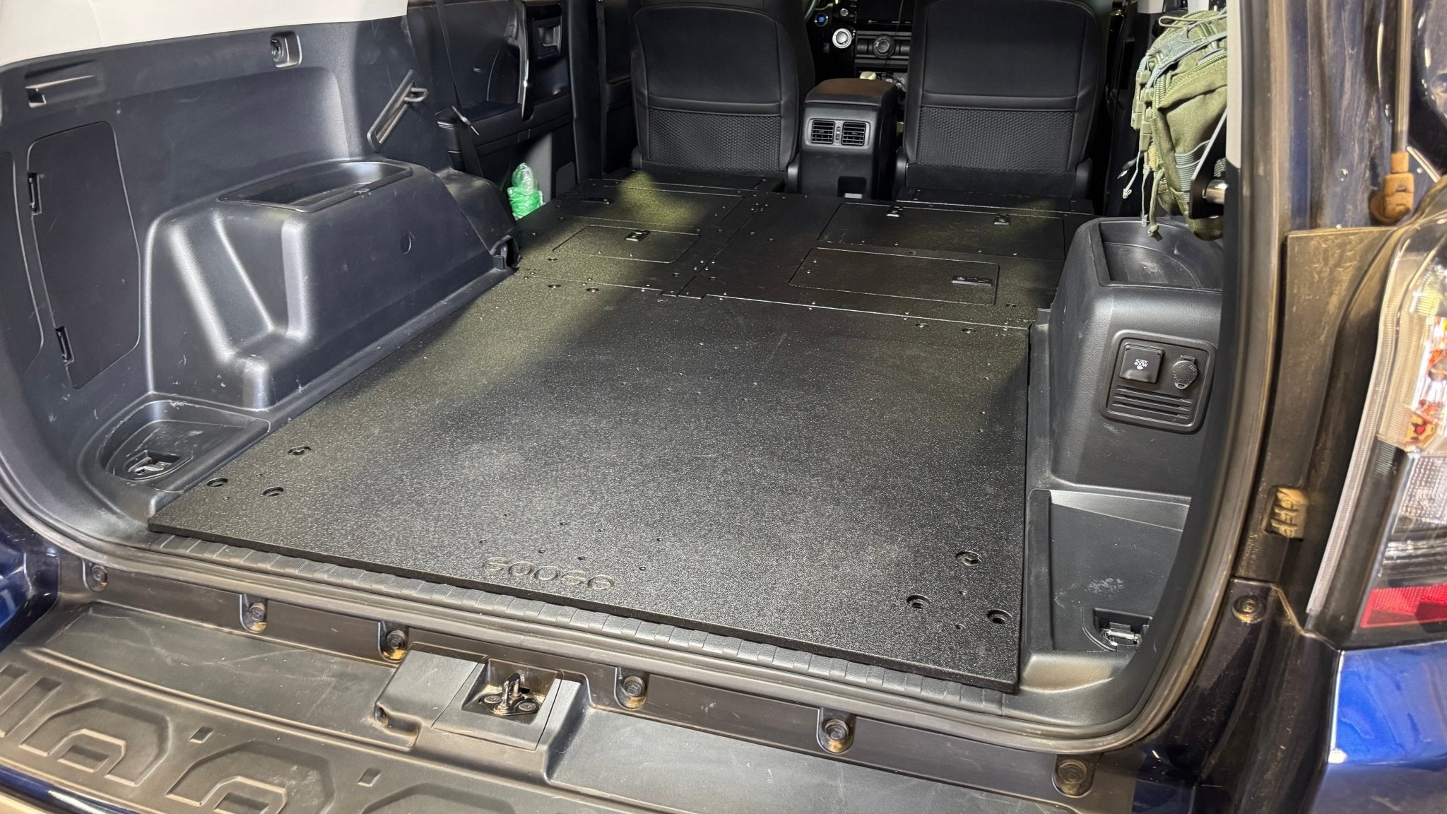 Goose Gear Toyota - 4Runner - 2010 - Present - 5th Gen - Standard - Explore Series - V2 - Stealth Sleep Package -
