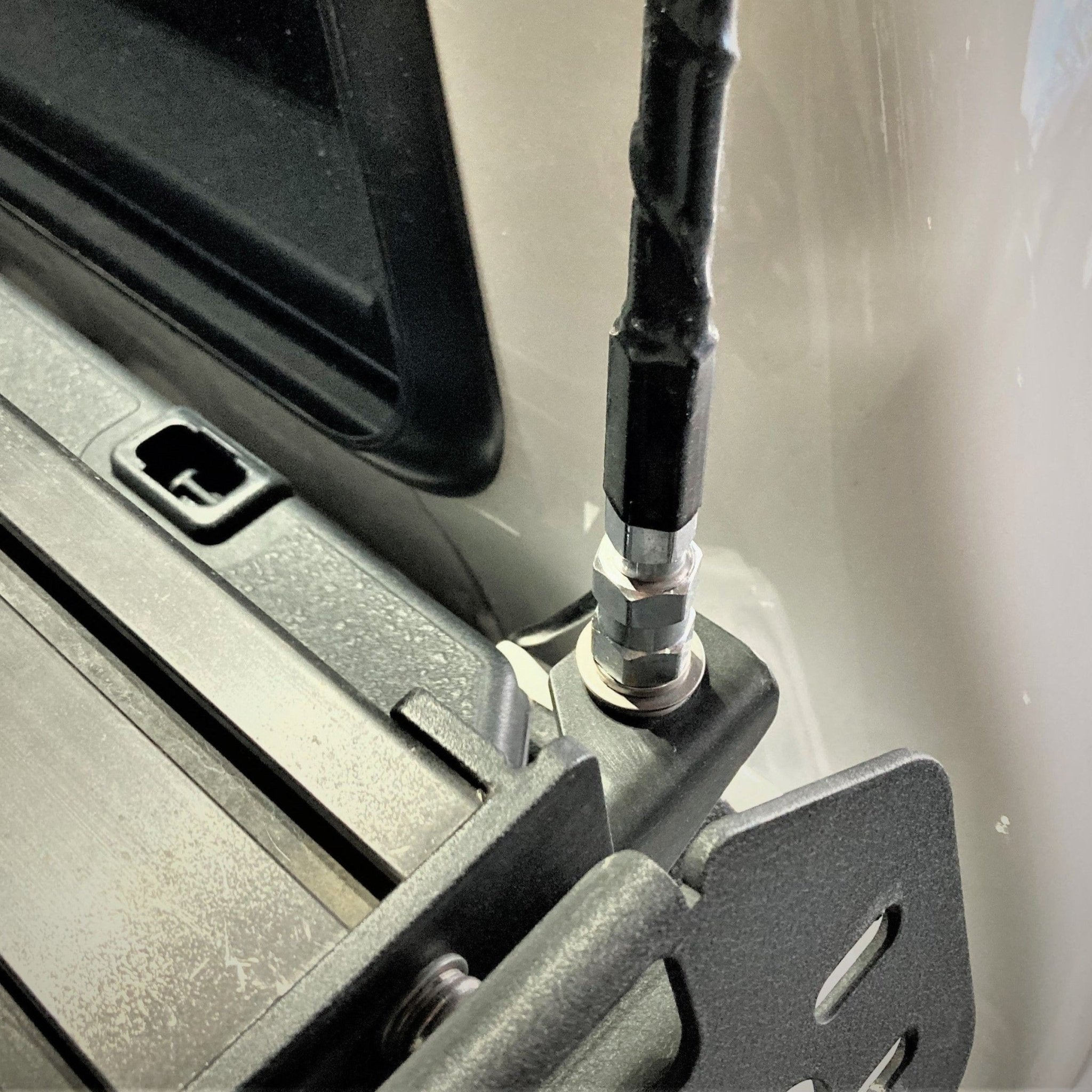 BillieBars - Antenna Mount Kit - Spirit of 1876 - BillieBars