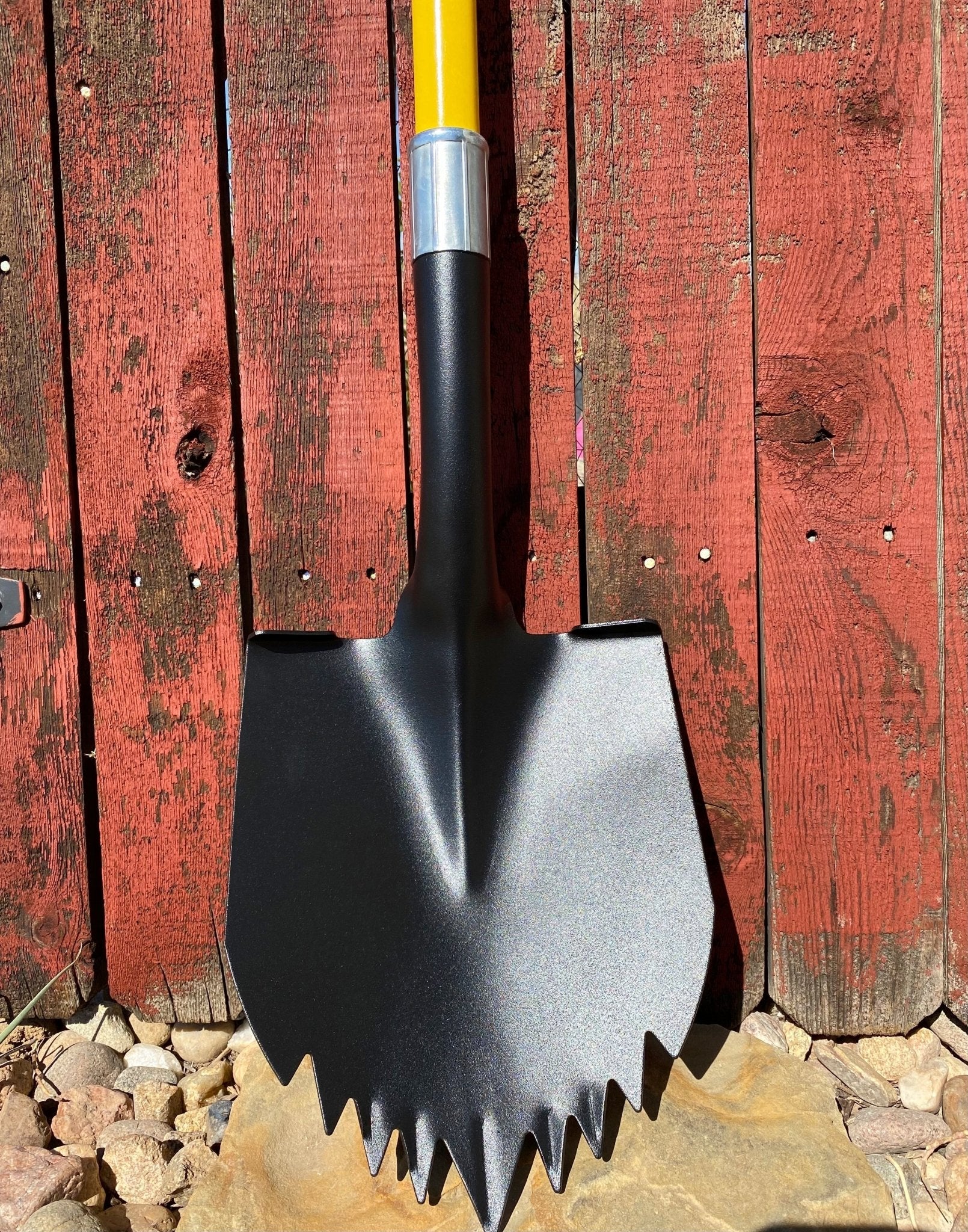 Krazy Beaver Shovel (Black Textured Head / Yellow Handle 45635) - Spirit of 1876