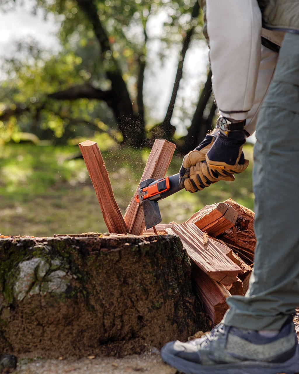 Adventure Mate 6-in-1 Mega Multitool