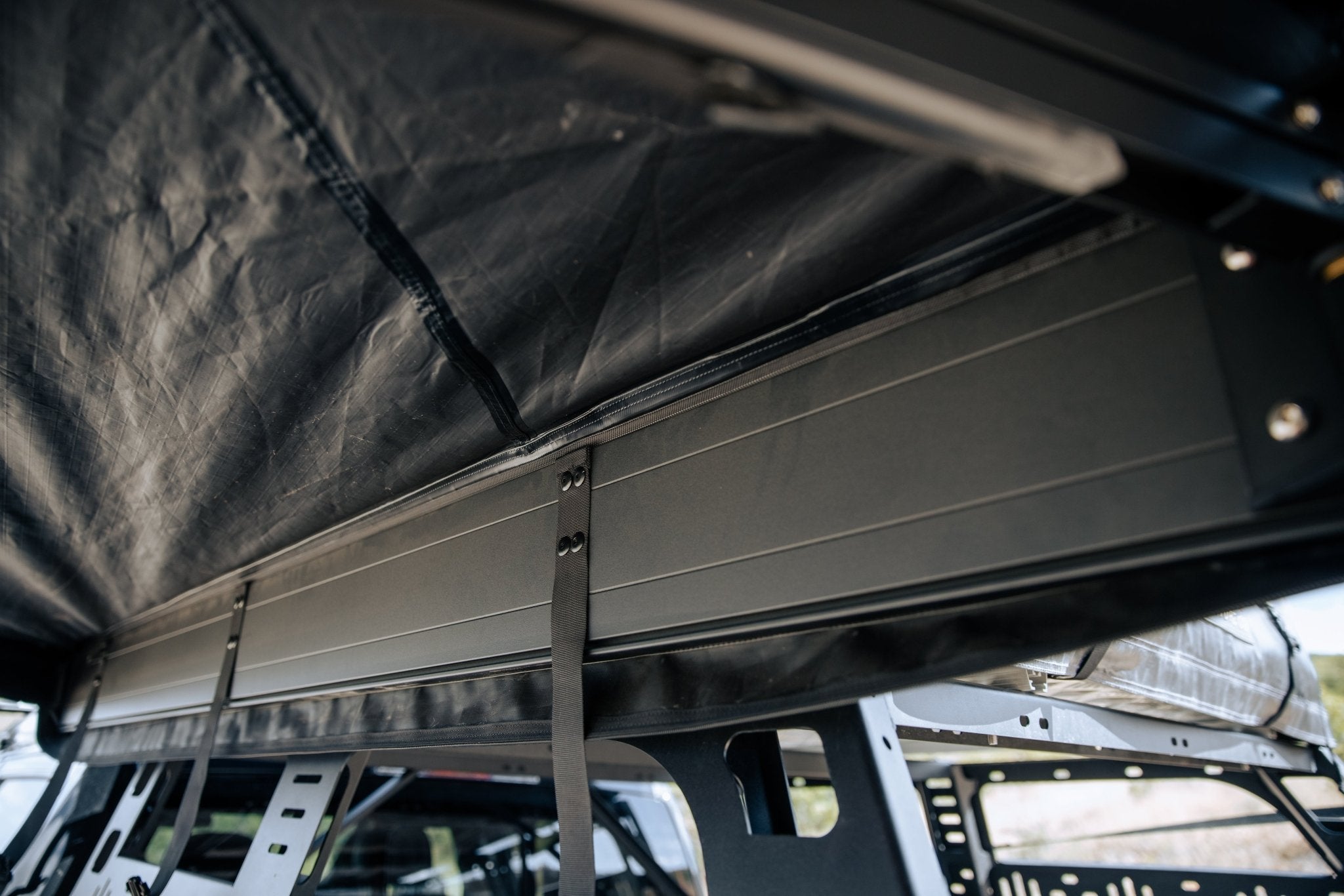ARC 270 Awning - Spirit of 1876 - ROAM Dealer Portal