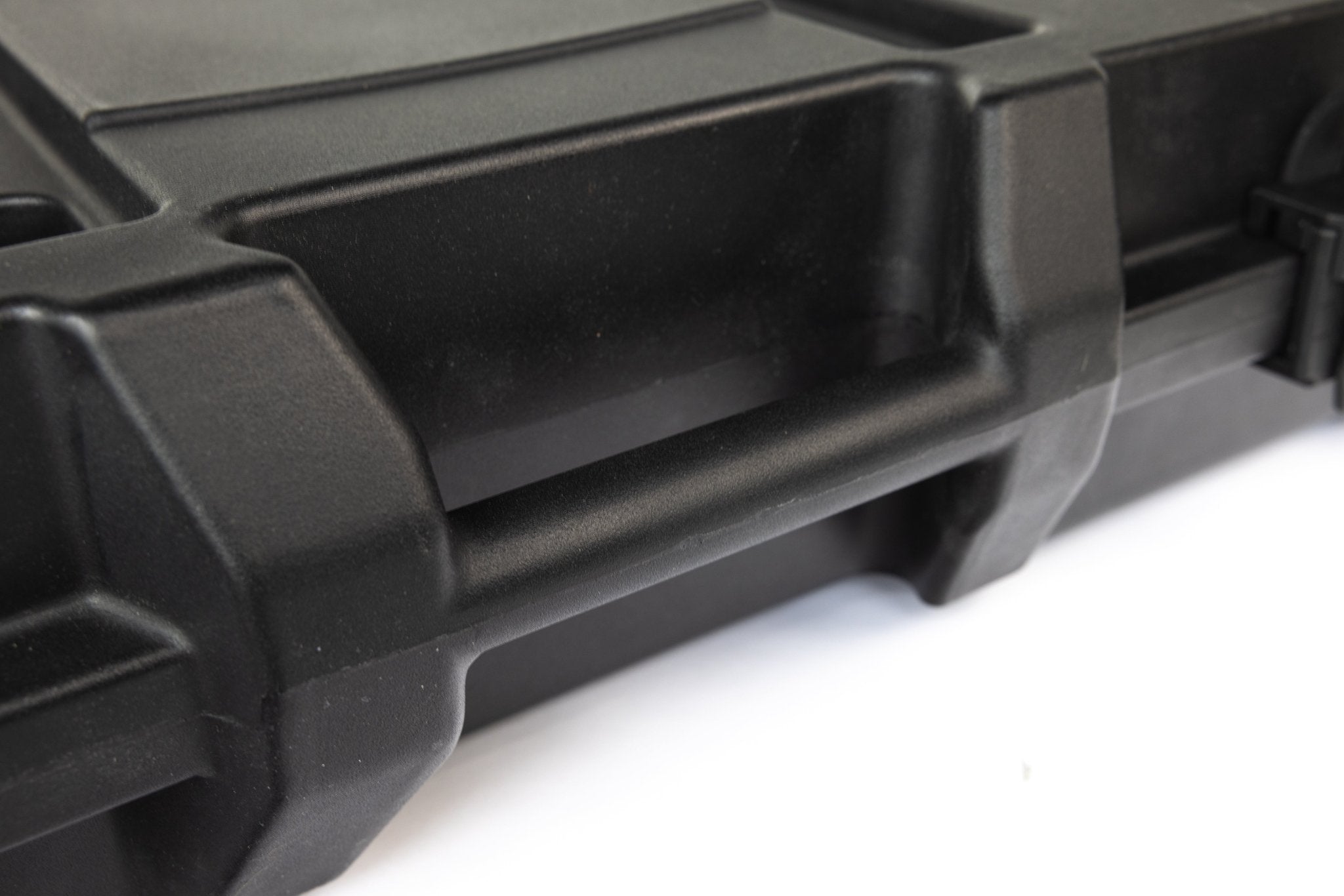 8.5 Gallon Electric Pump Tank & Traction Board Mount - Spirit of 1876 - ROAM Dealer Portal