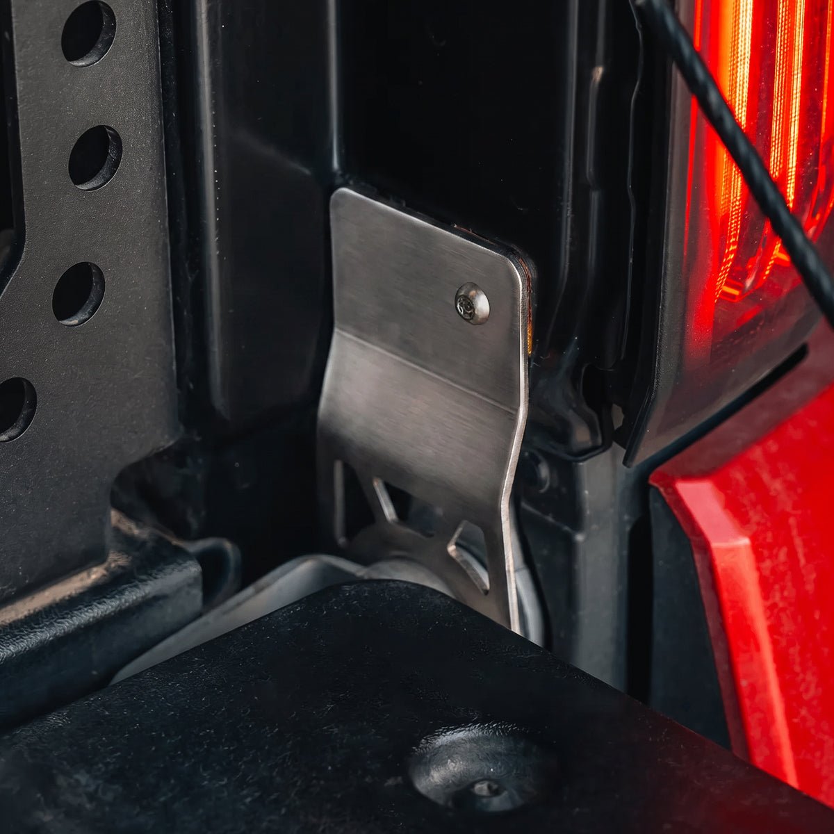 Tailgate Theft Protector for 2024+ Toyota Tacoma - Spirit of 1876 - Dealers of Cali Raised LED