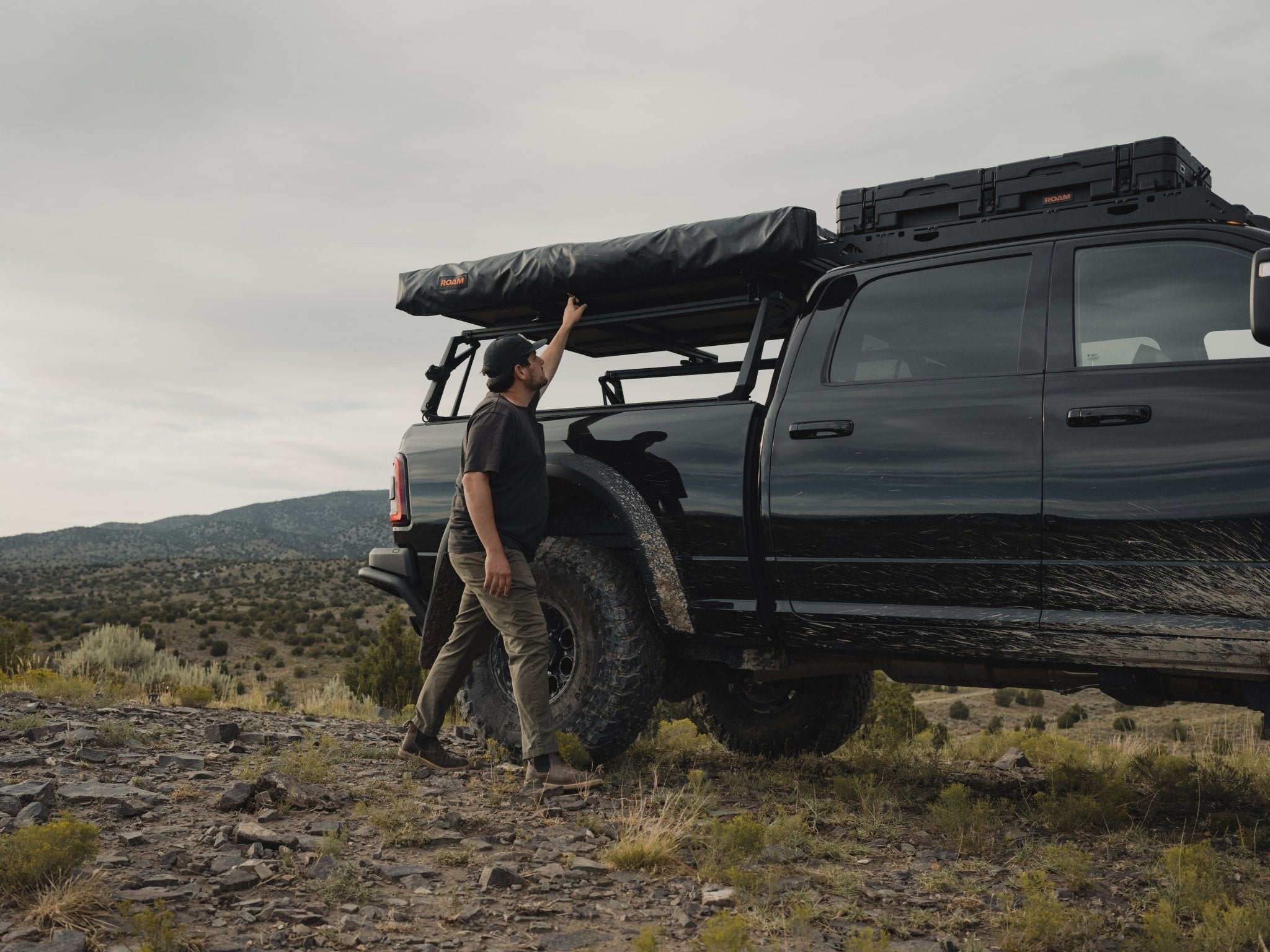 ARC 180 Awning - Spirit of 1876 - ROAM Dealer Portal