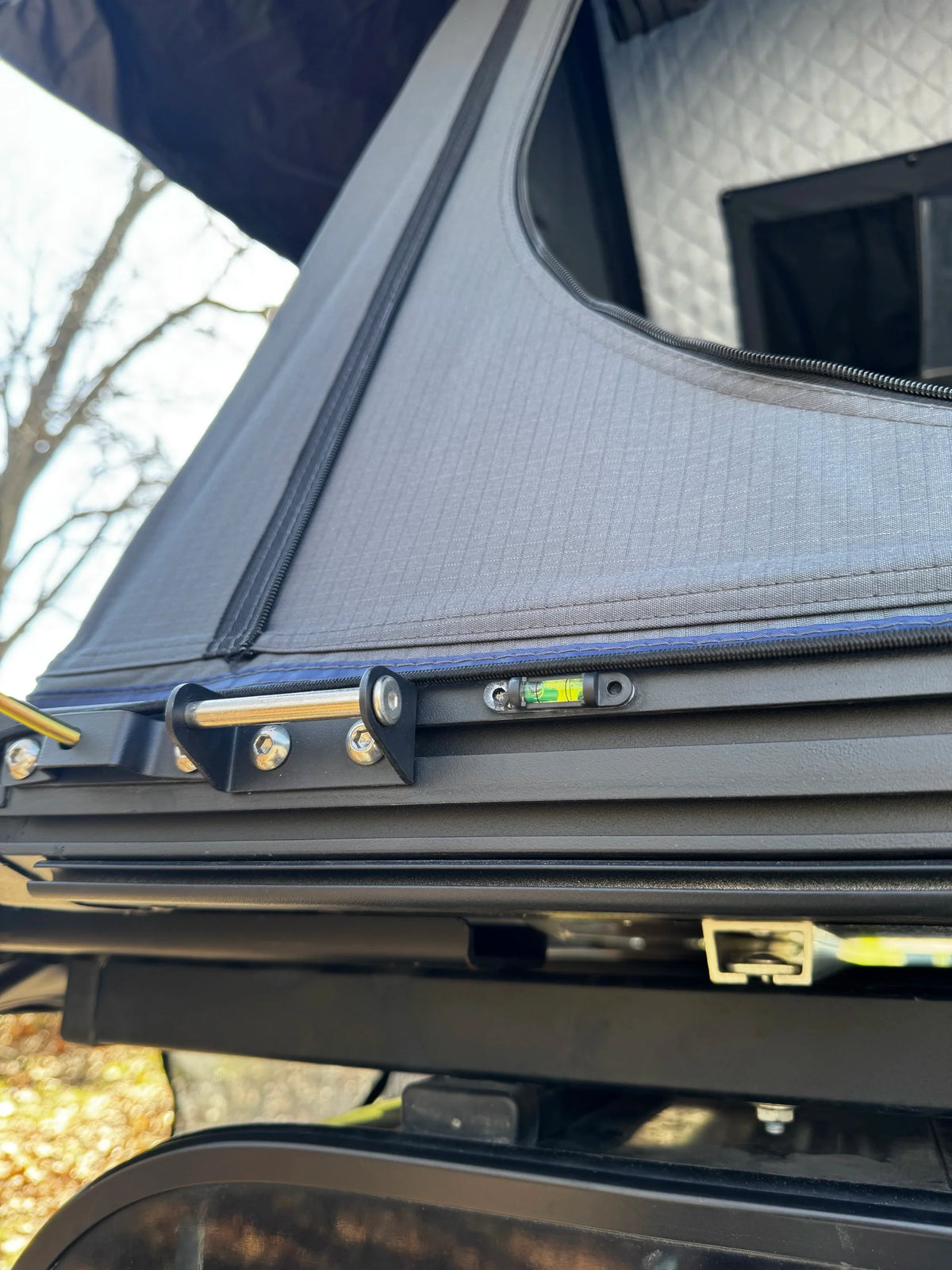 Reign Outdoor Sleep-Over Rooftop Tent