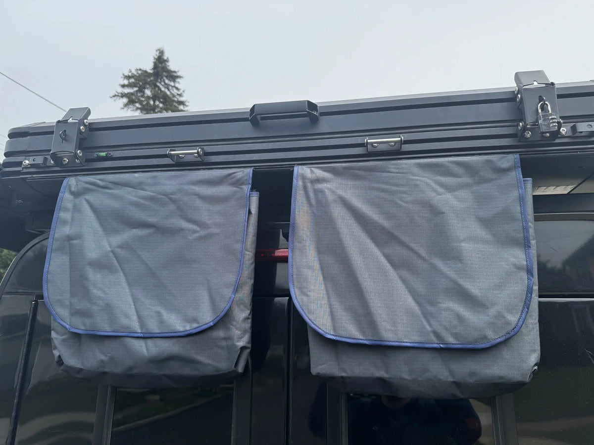 Reign Outdoor Sleep-Over Rooftop Tent