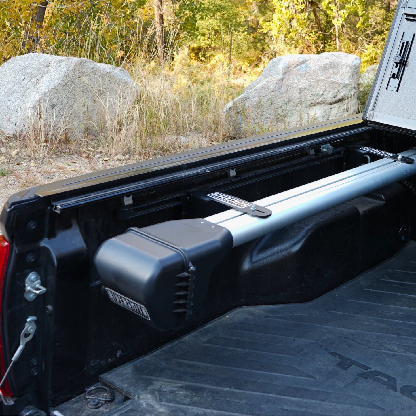 ShortCut River Quiver with Truck Bed Mount