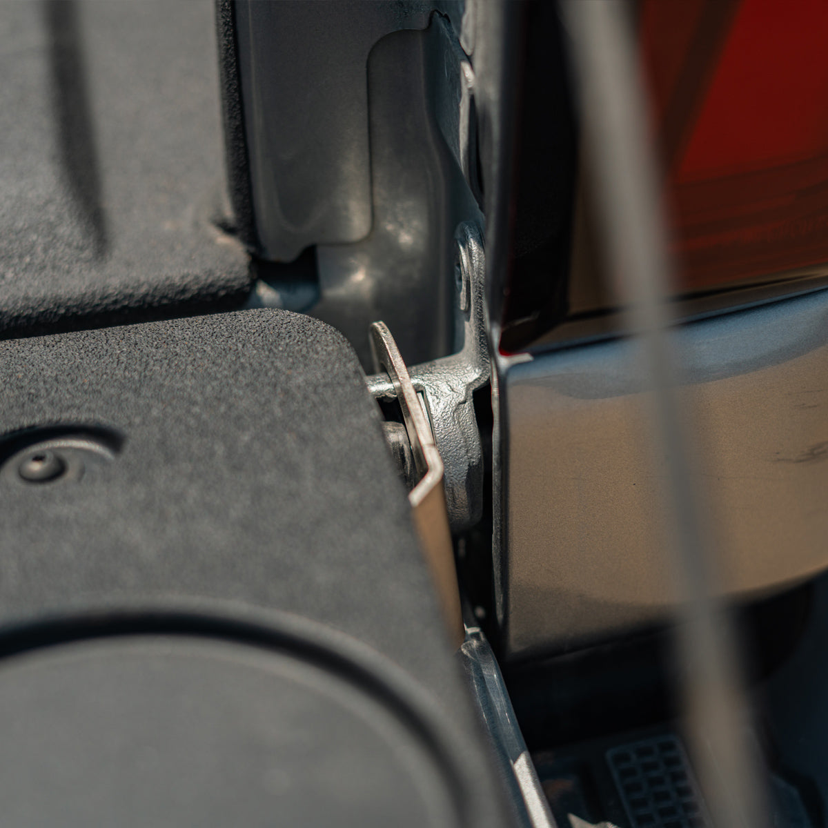 Tailgate Theft Protector for 2019-2026 Chevy Silverado/GMC Sierra
