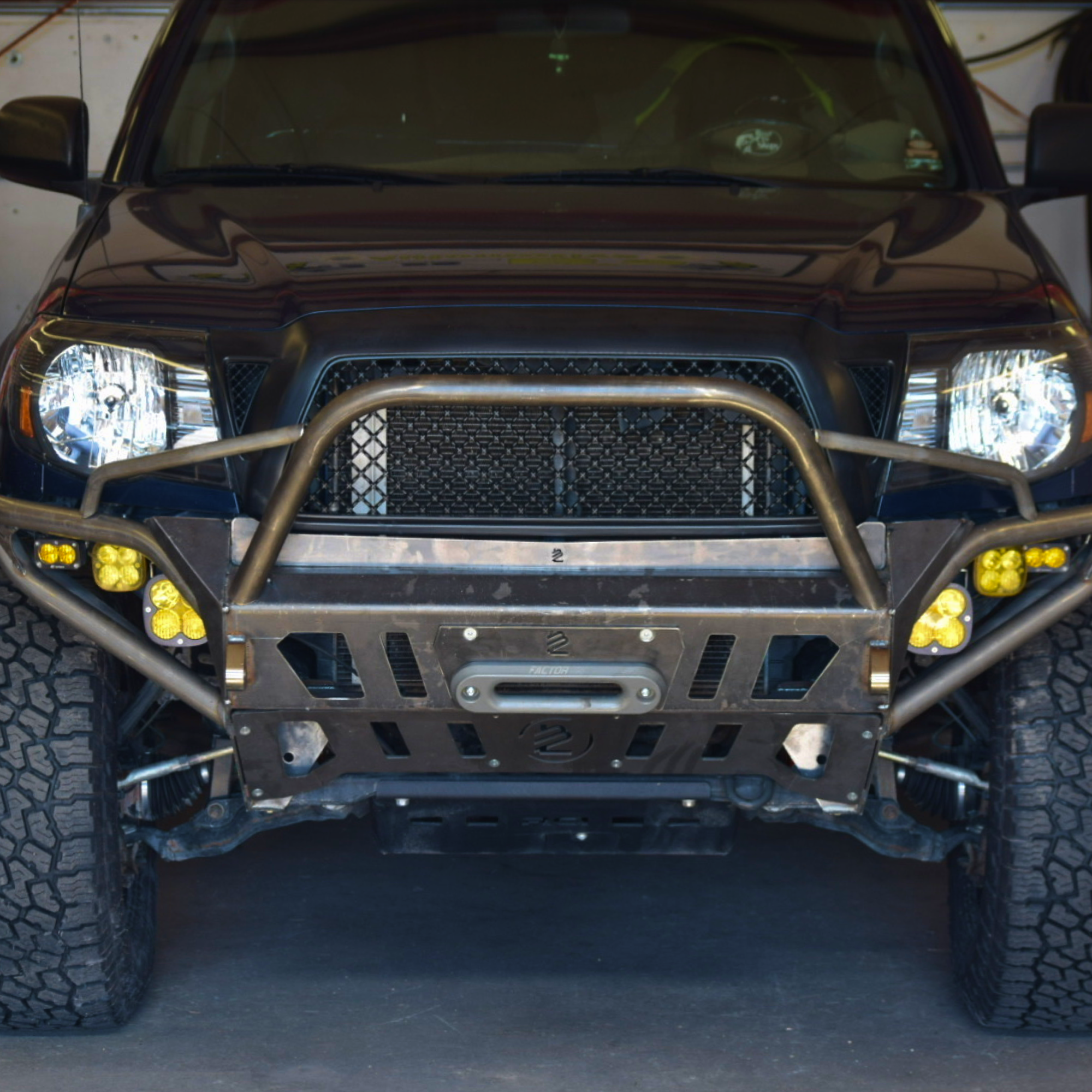 2005-2011 / 2nd Gen / Tacoma Hybrid Front Bumper