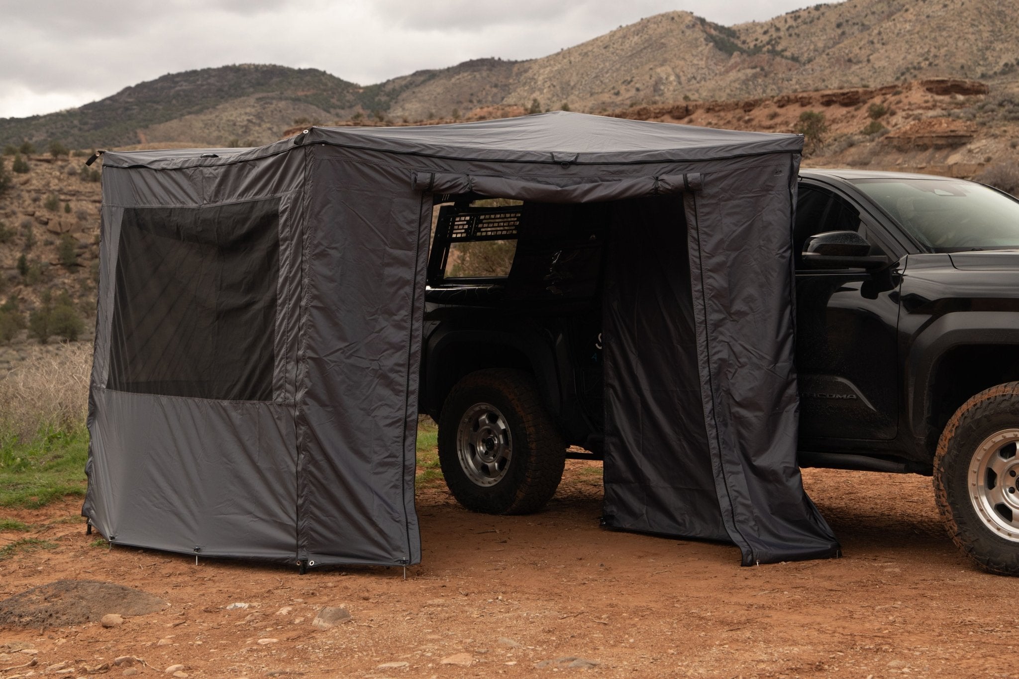 180 Degree Awning Walls - Spirit of 1876Sterling Adventure Co