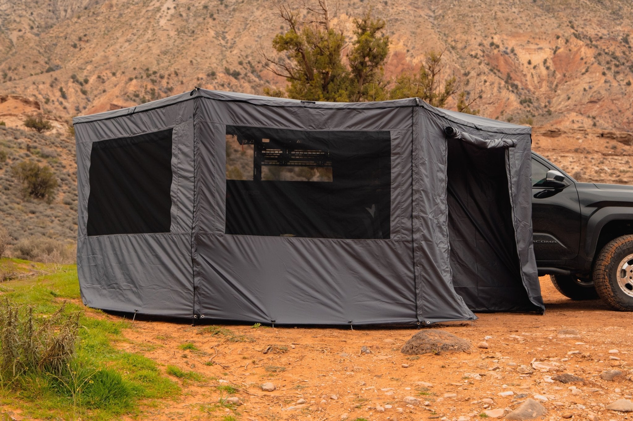 180 Degree Awning Walls - Spirit of 1876Sterling Adventure Co