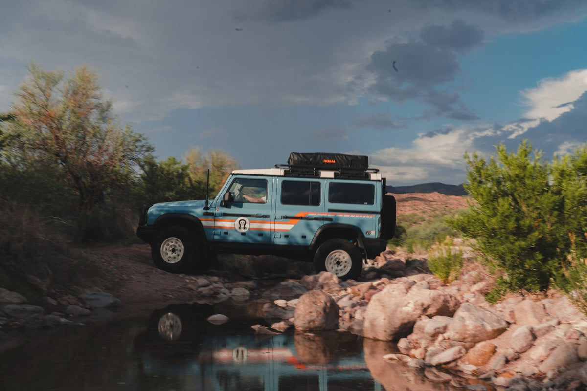 Vagabond 2.0 Rooftop Tent - Spirit of 1876 - ROAM Dealer Portal