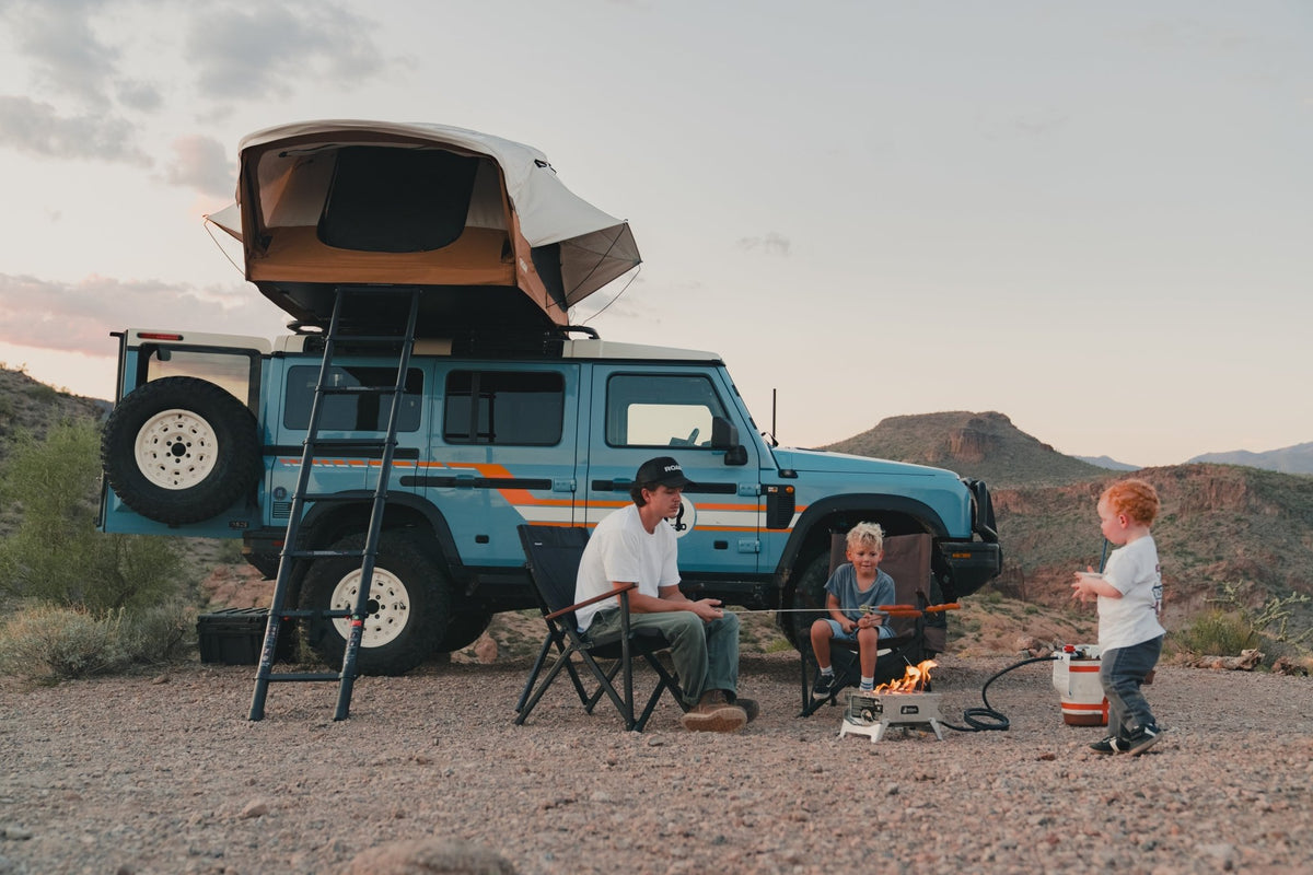 Vagabond 2.0 Rooftop Tent - Spirit of 1876 - ROAM Dealer Portal