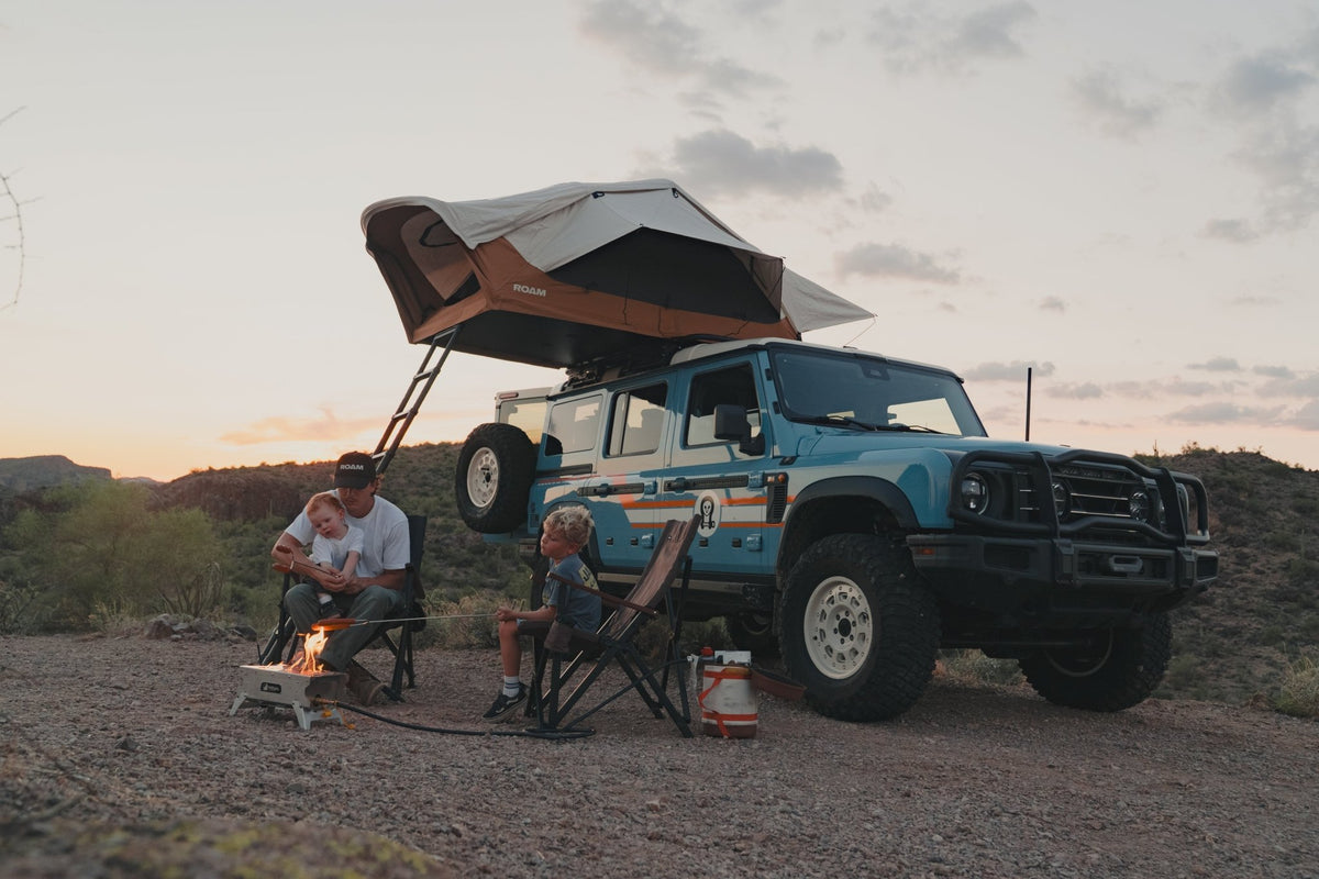 Vagabond 2.0 Rooftop Tent - Spirit of 1876 - ROAM Dealer Portal