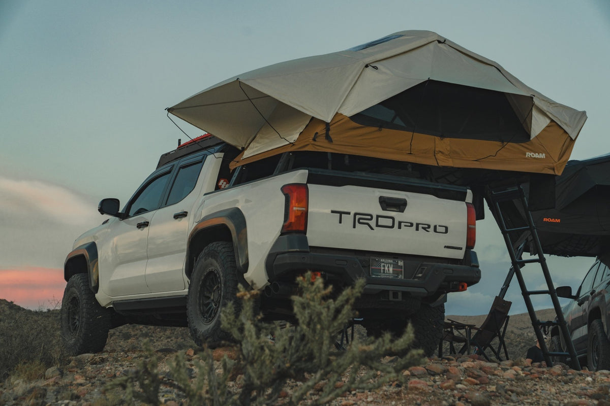 Vagabond 2.0 Rooftop Tent - Spirit of 1876 - ROAM Dealer Portal