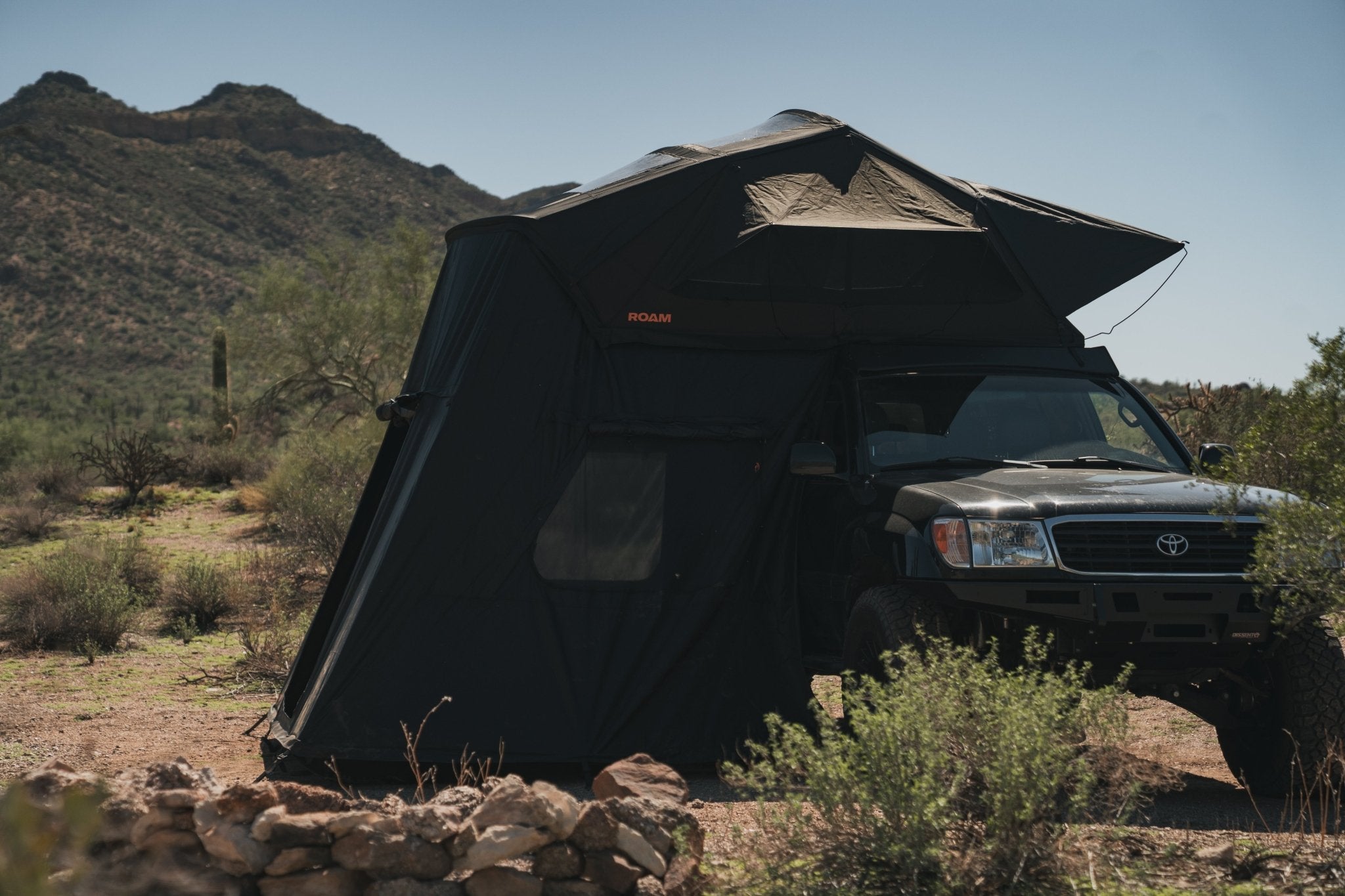 Vagabond XL 2.0 Rooftop Tent - Spirit of 1876 - ROAM Dealer Portal