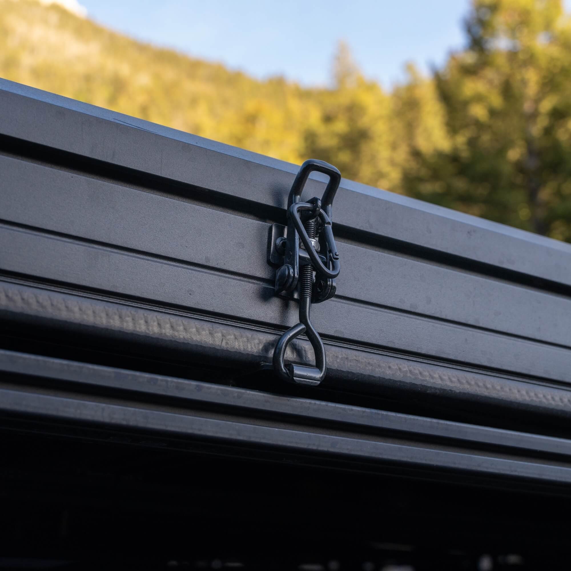 Wasatch Lite V2 Aluminum Hardshell Rooftop Tent - Spirit of 1876Sterling Adventure Co